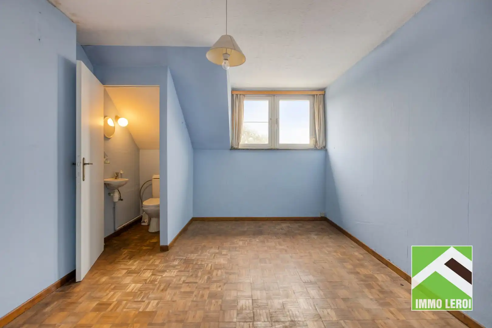Landelijk gelegen woning met grote veranda en ruime tuin foto 17