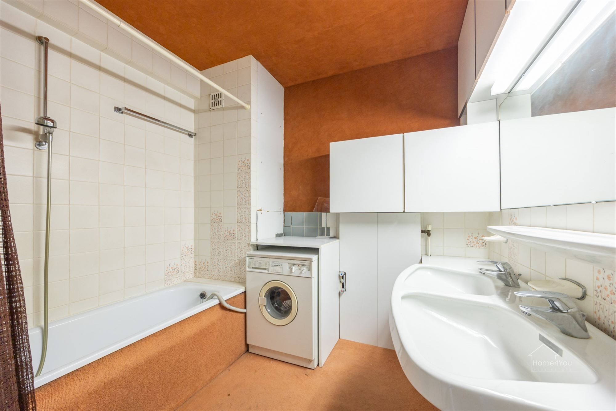 Licht en ruim appartement met uitzicht op het Rivierenhof foto 8