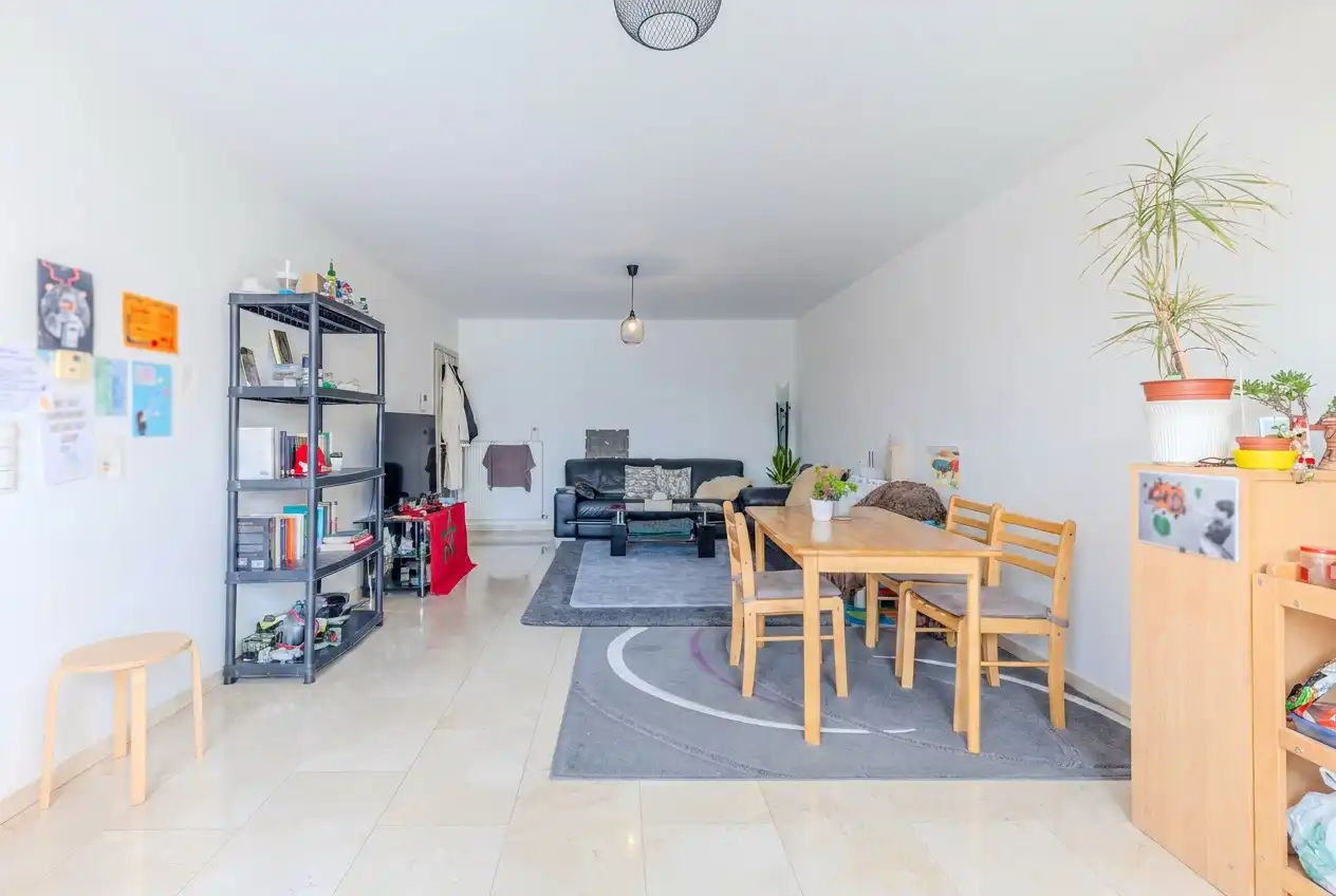Gelijkvloers appartement met twee slaapkamers en garage in Kesselt (Lanaken) foto 9