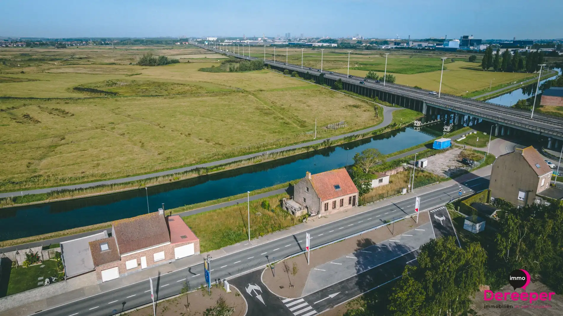 Te renoveren vrijstaande woning met prachtig uitzicht in natuurgebied  foto 25