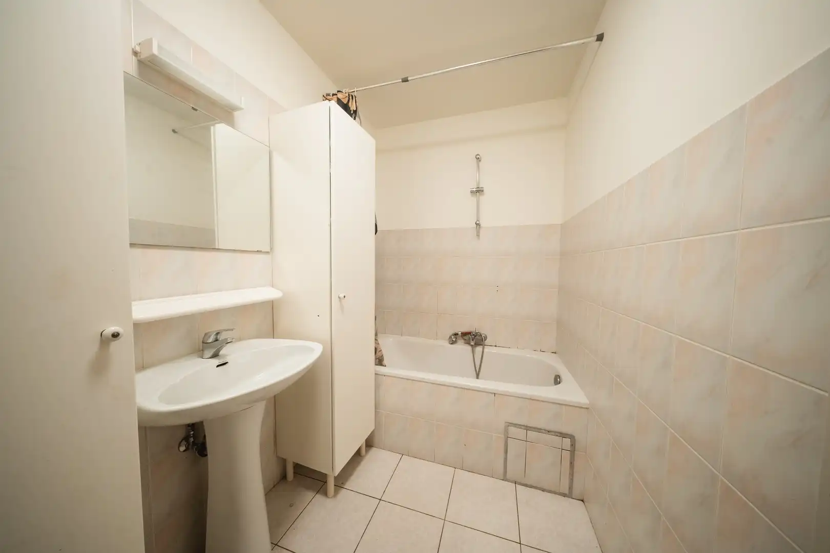 1-kamerappartement met terras in hartje van Bornem. foto 13