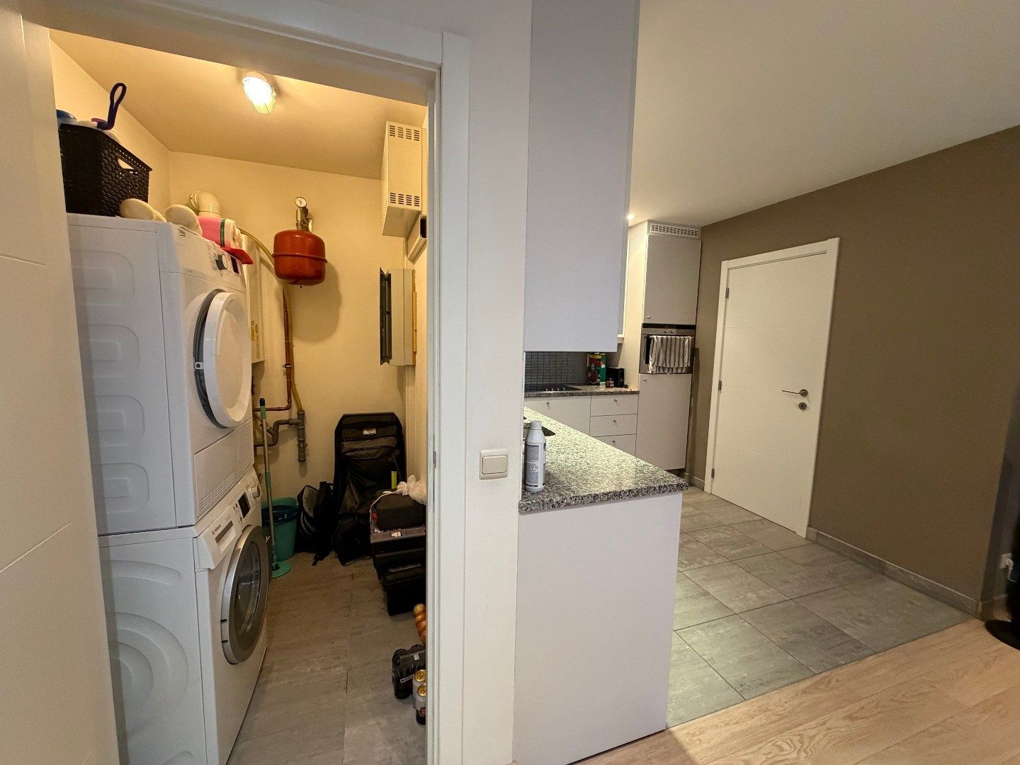 Gelijkvloers app. nabij het Carlos Dierickxplein te Asper. foto 6