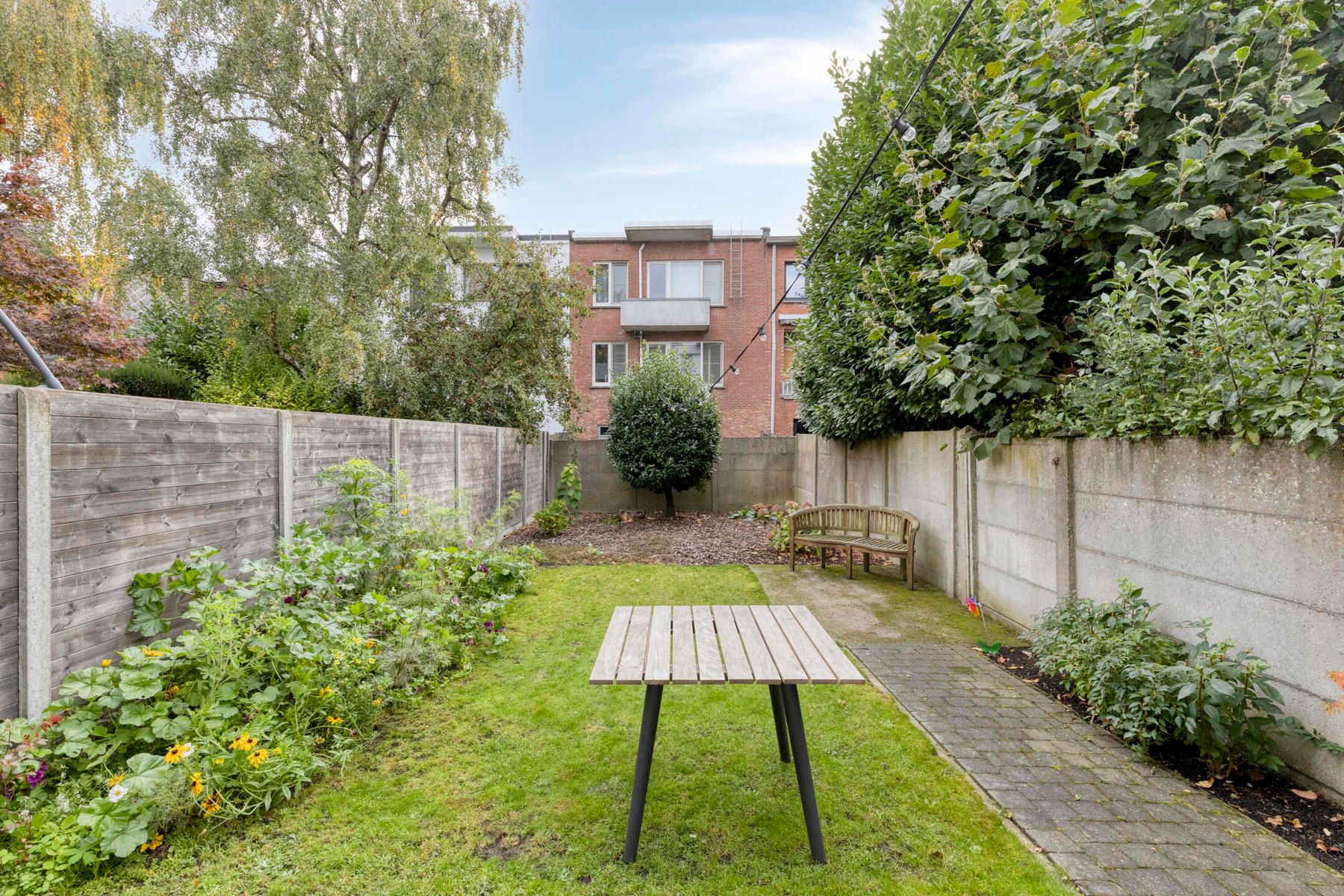 Instapklaar appartement met tuin nabij Te Boelaerpark. foto 16