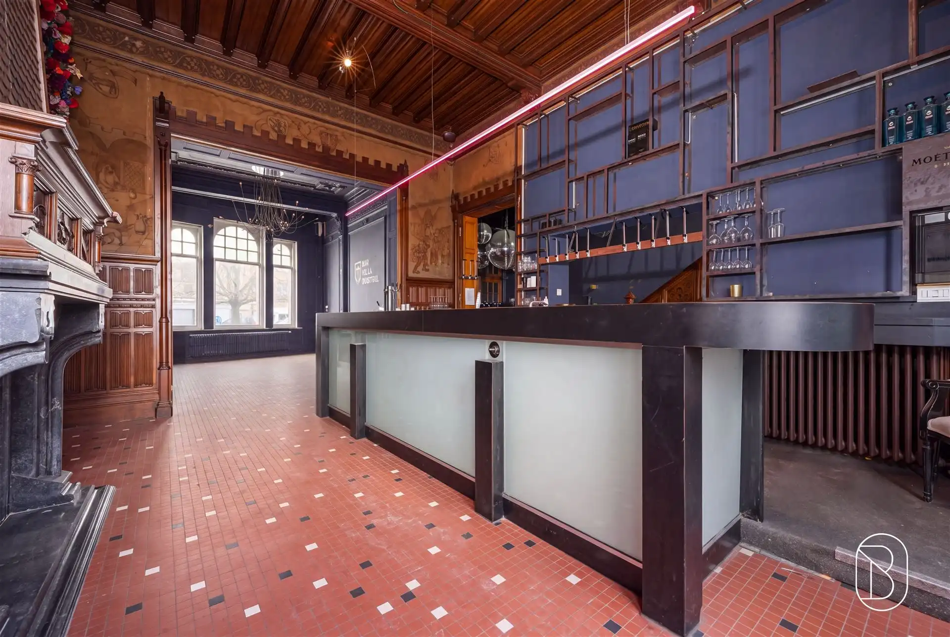 Karaktervolle herenwoning met tal van mogelijkheden! foto 10