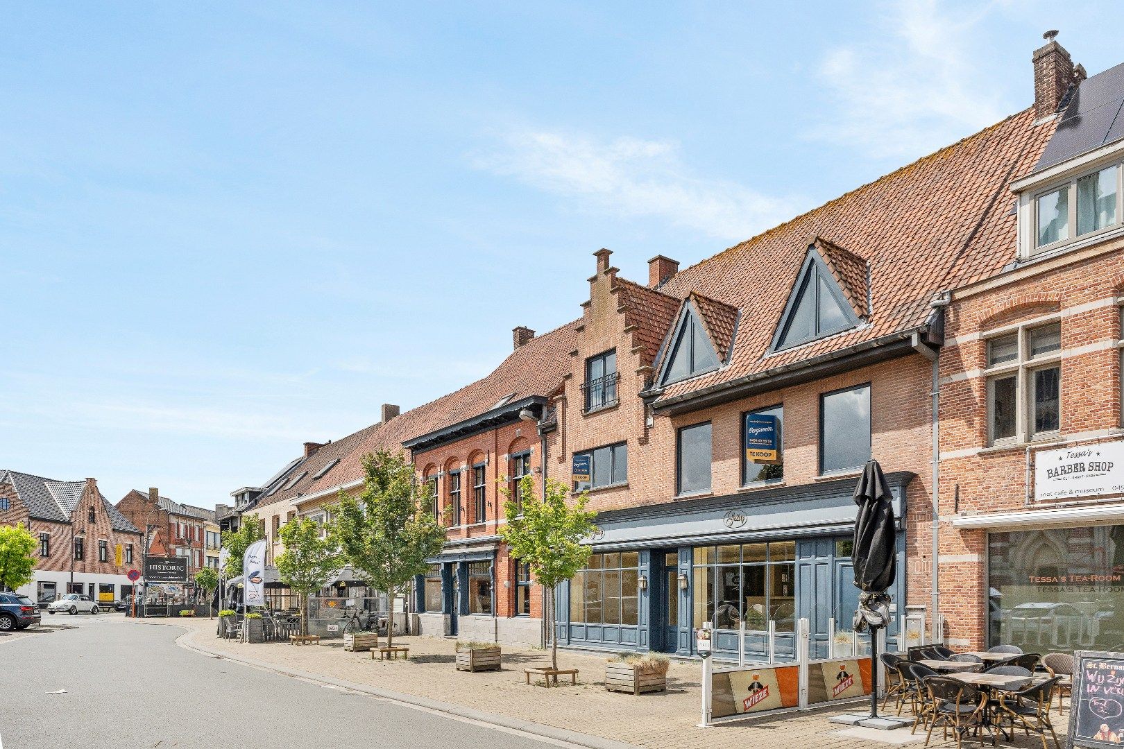 Uniek handelspand met duplexappartement op een toplocatie in Dadizele foto 2
