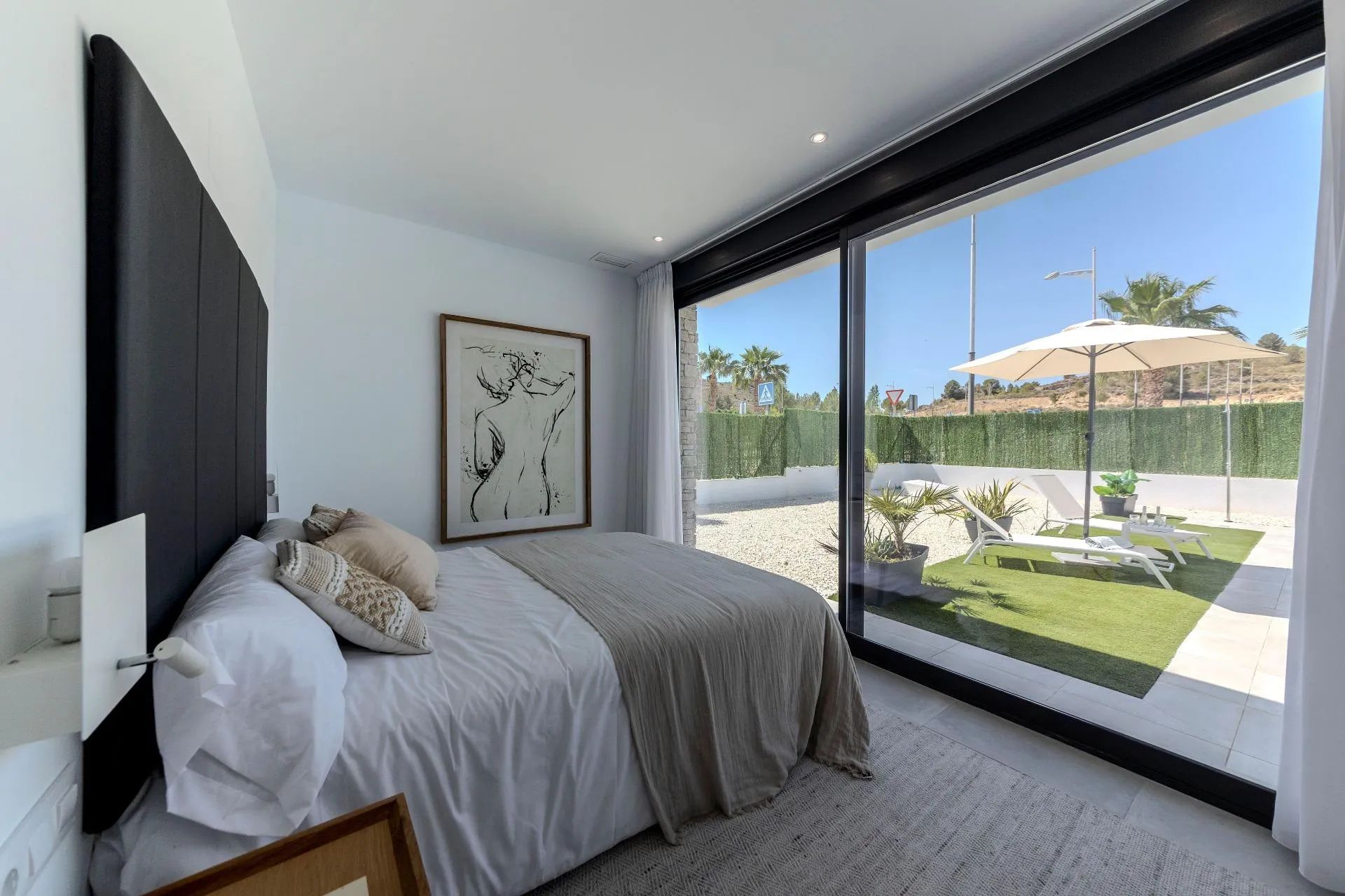 Geniet van het goede leven: villa's met privé zwembad en ruime tuin te koop! foto 9
