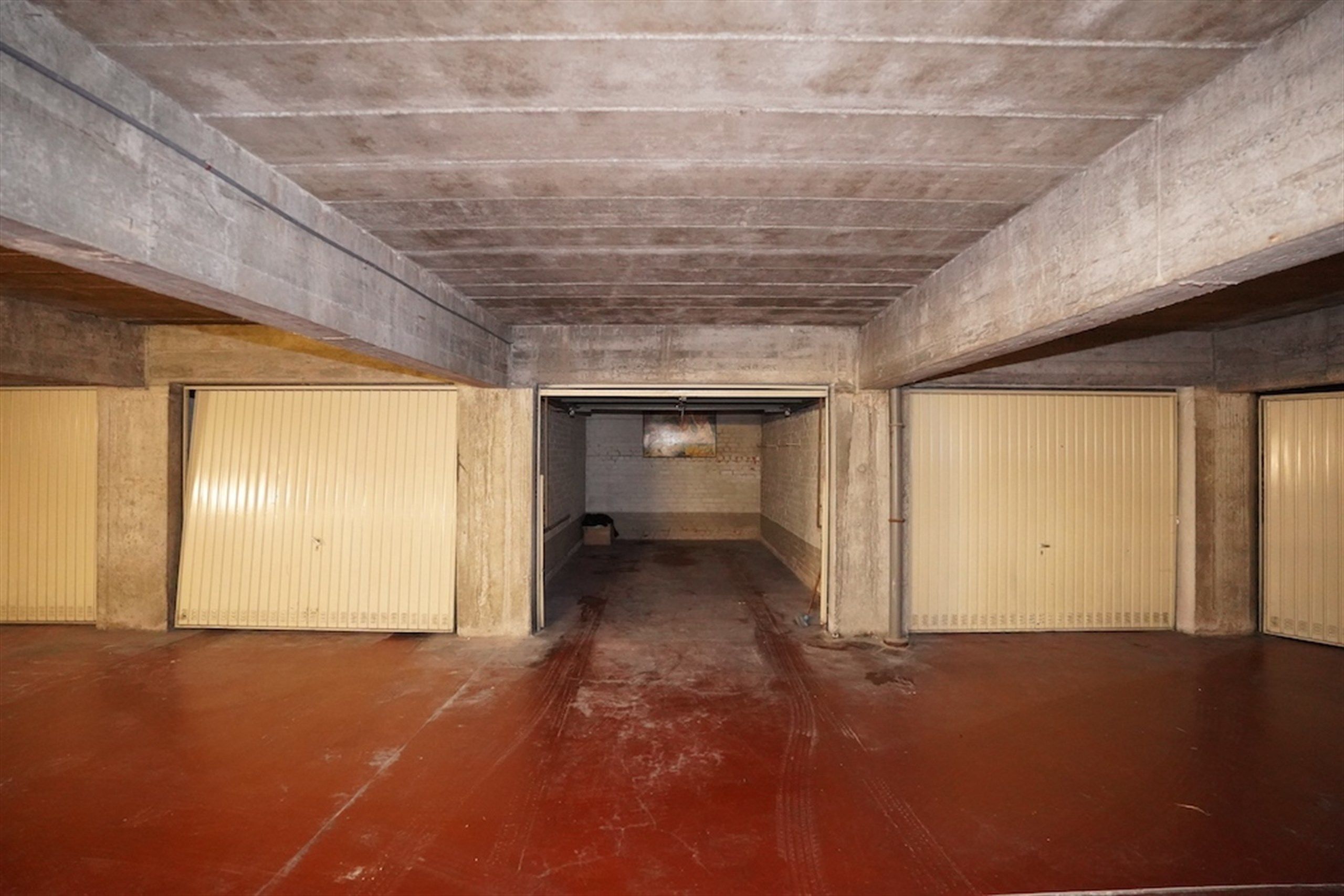 Mooi comfortabel appartement met garage nabij Delhaize foto 19