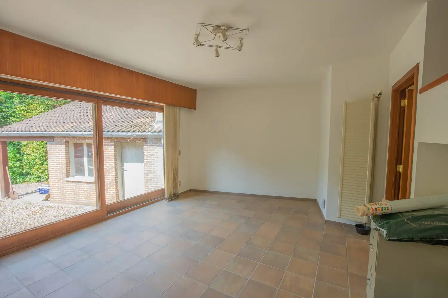 Voormalige tandartspraktijk met ruim duplexappartement, parking en zonnig dakterras in het centrum van Aarschot foto 9