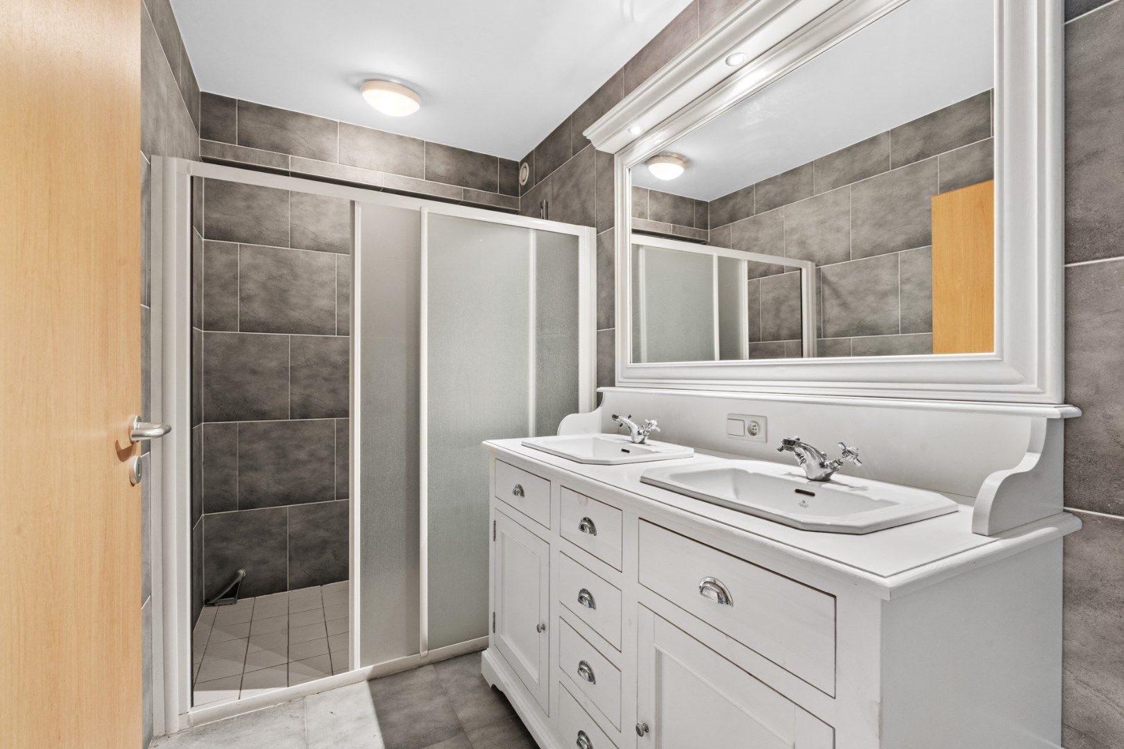 Leuk appartement met 2 slpks. en zongericht terras foto 12