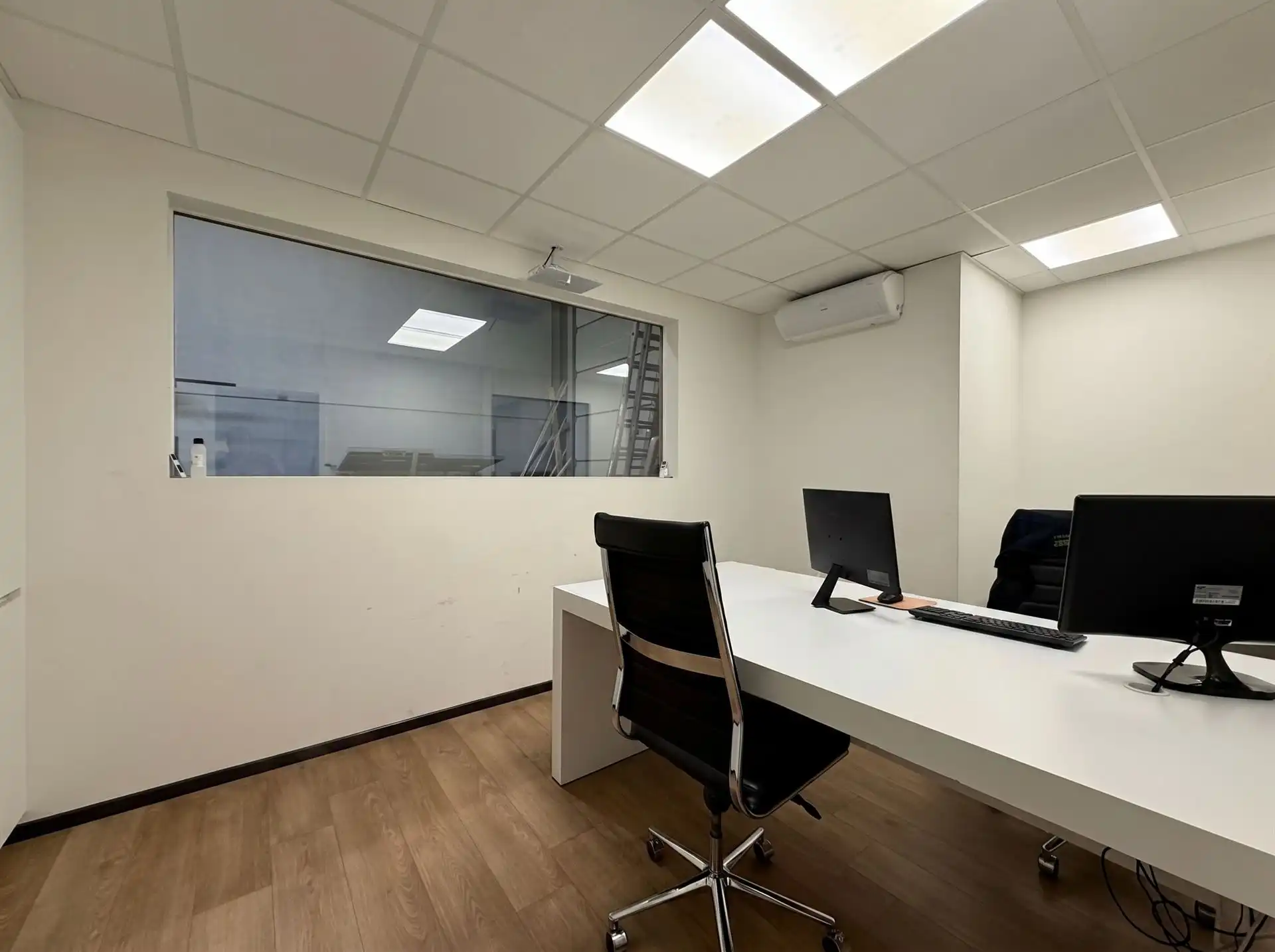 Instapklare KMO-unit op toplocatie – vandaag starten zonder zorgen foto 5