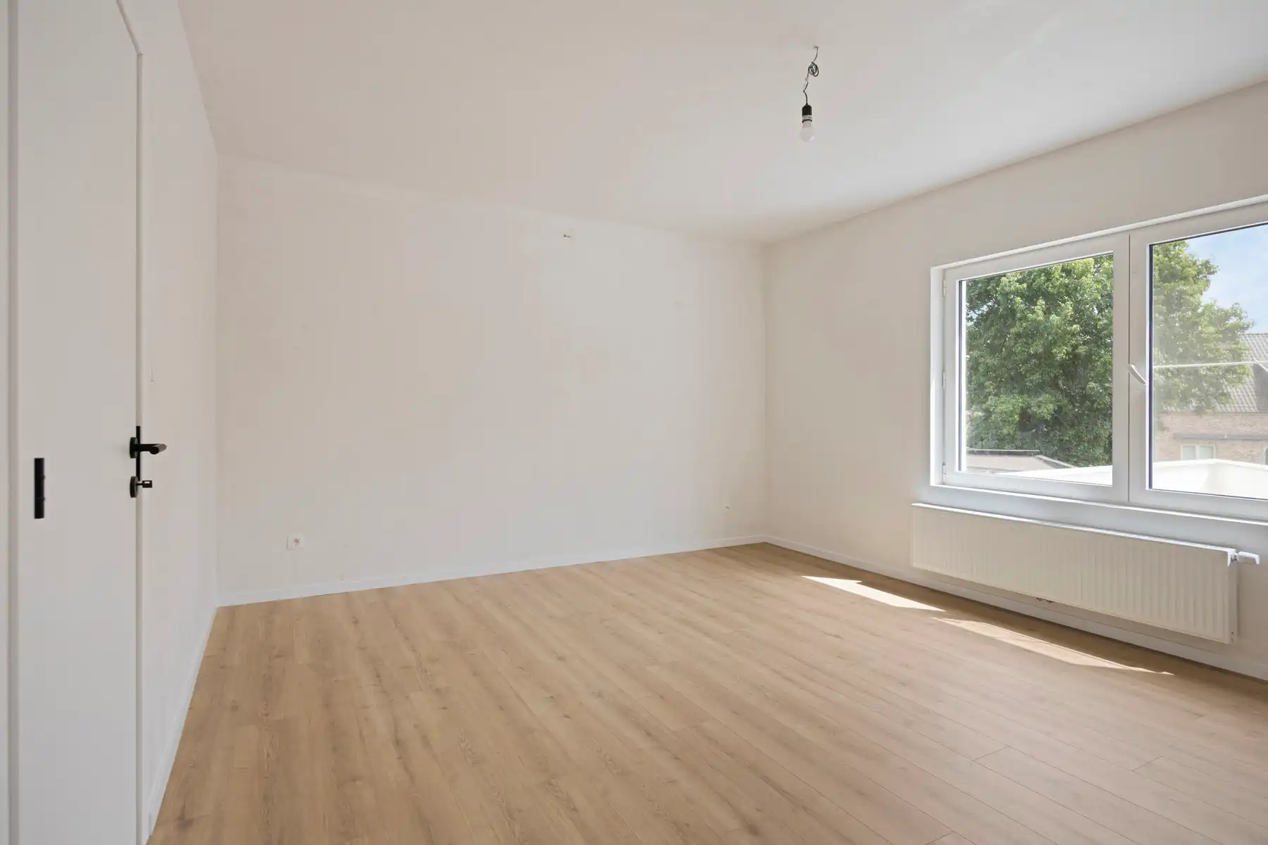 Volledig gerenoveerde woning met EPC-label B foto 17