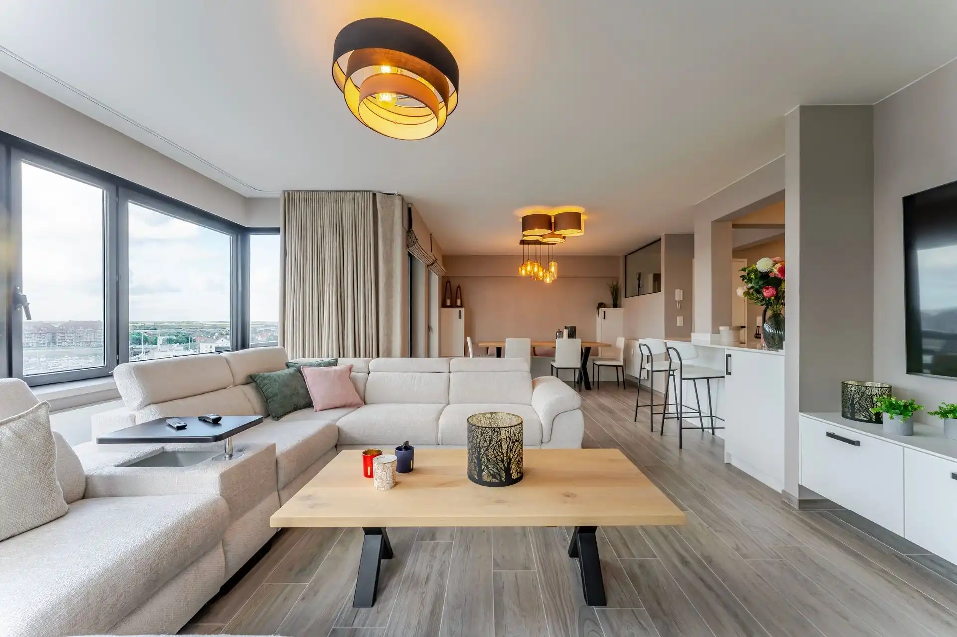 JACHTHAVEN / LUXUEUS  foto 2