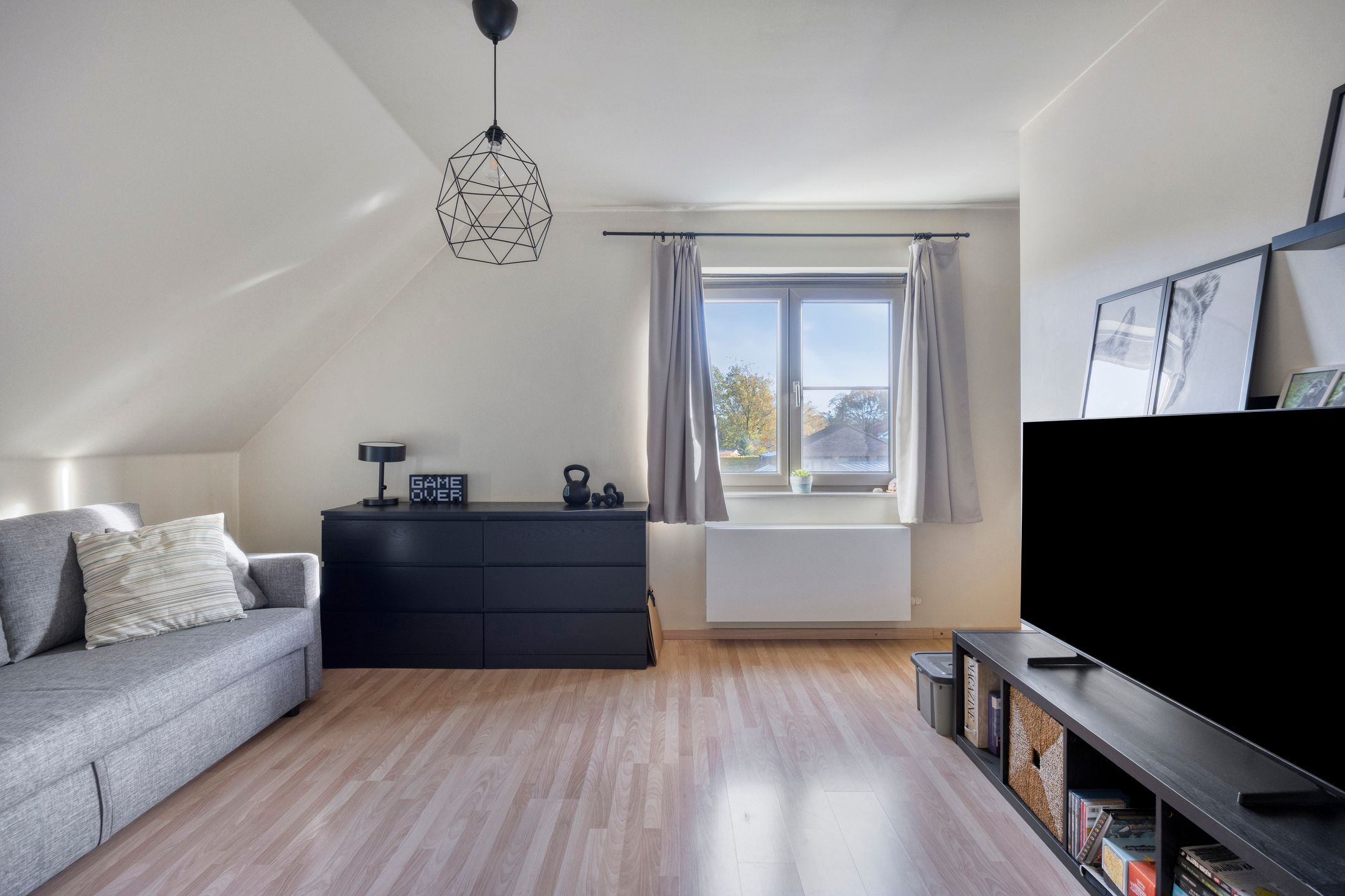 Villa met 4 slaapkamers en 2 badkamers op rustige locatie foto 12