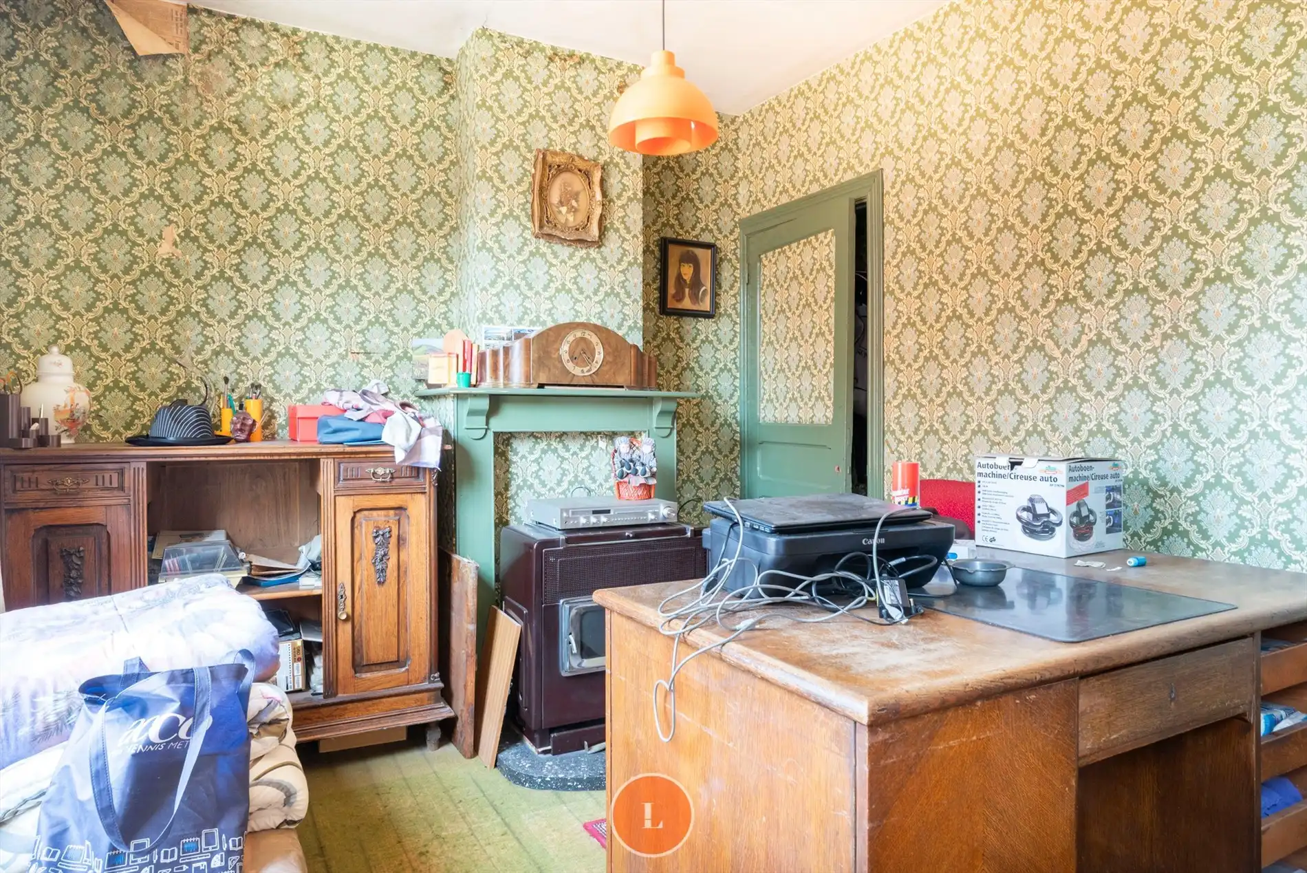 Karaktervolle woning met 4 slaapkamers en garage te koop in Menen. foto 10