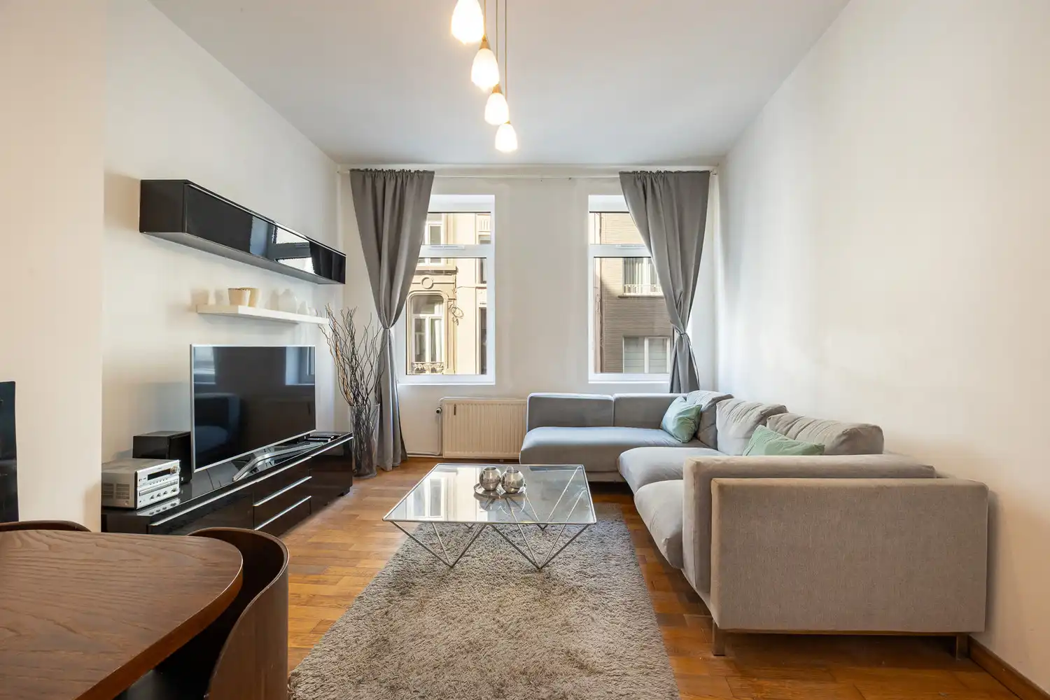 Instapklaar 1-slpkamerappartement op toplocatie in centrum Antwerpen foto 5