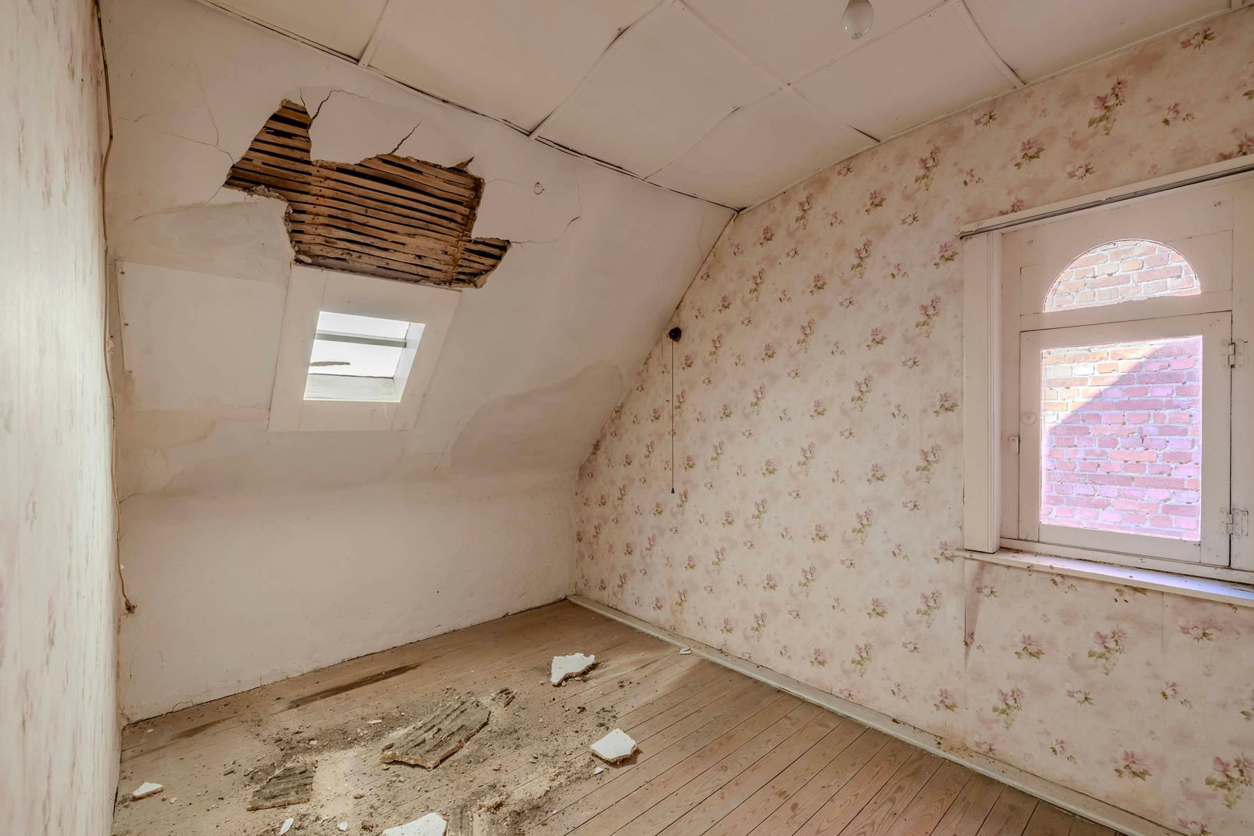 Te renoveren woning op 820m² met vergunning foto 15