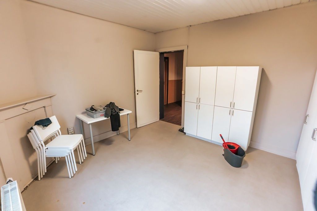 Vrijstaande woning op een ruim perceel van 1170 m² foto 17