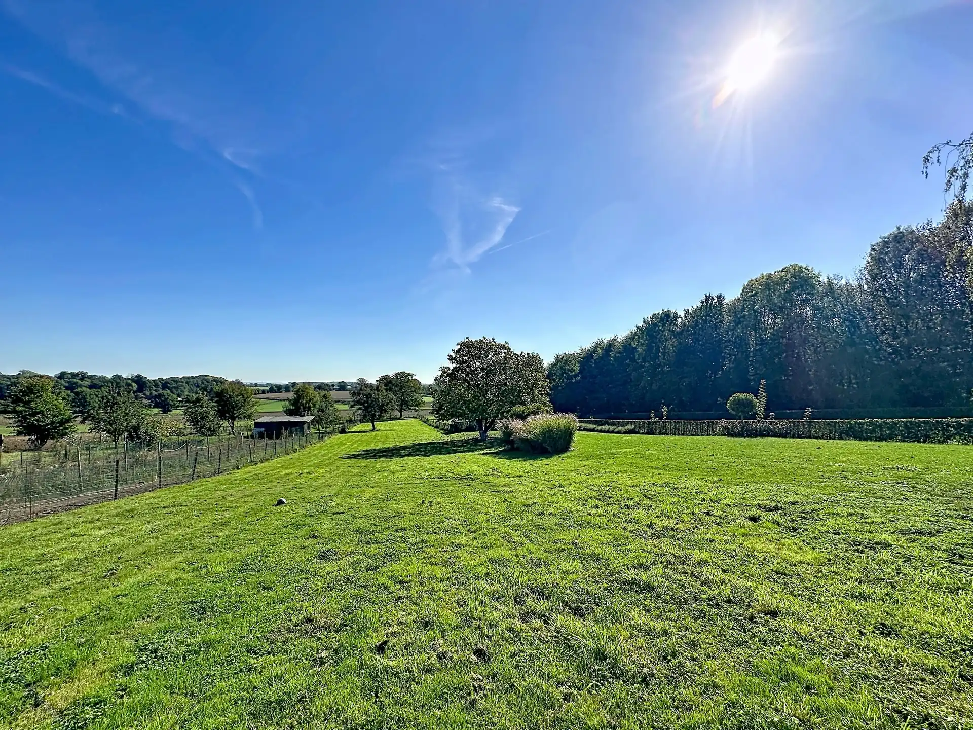 Gerenoveerde villa met uitzicht over de Pajotse weilanden foto 4
