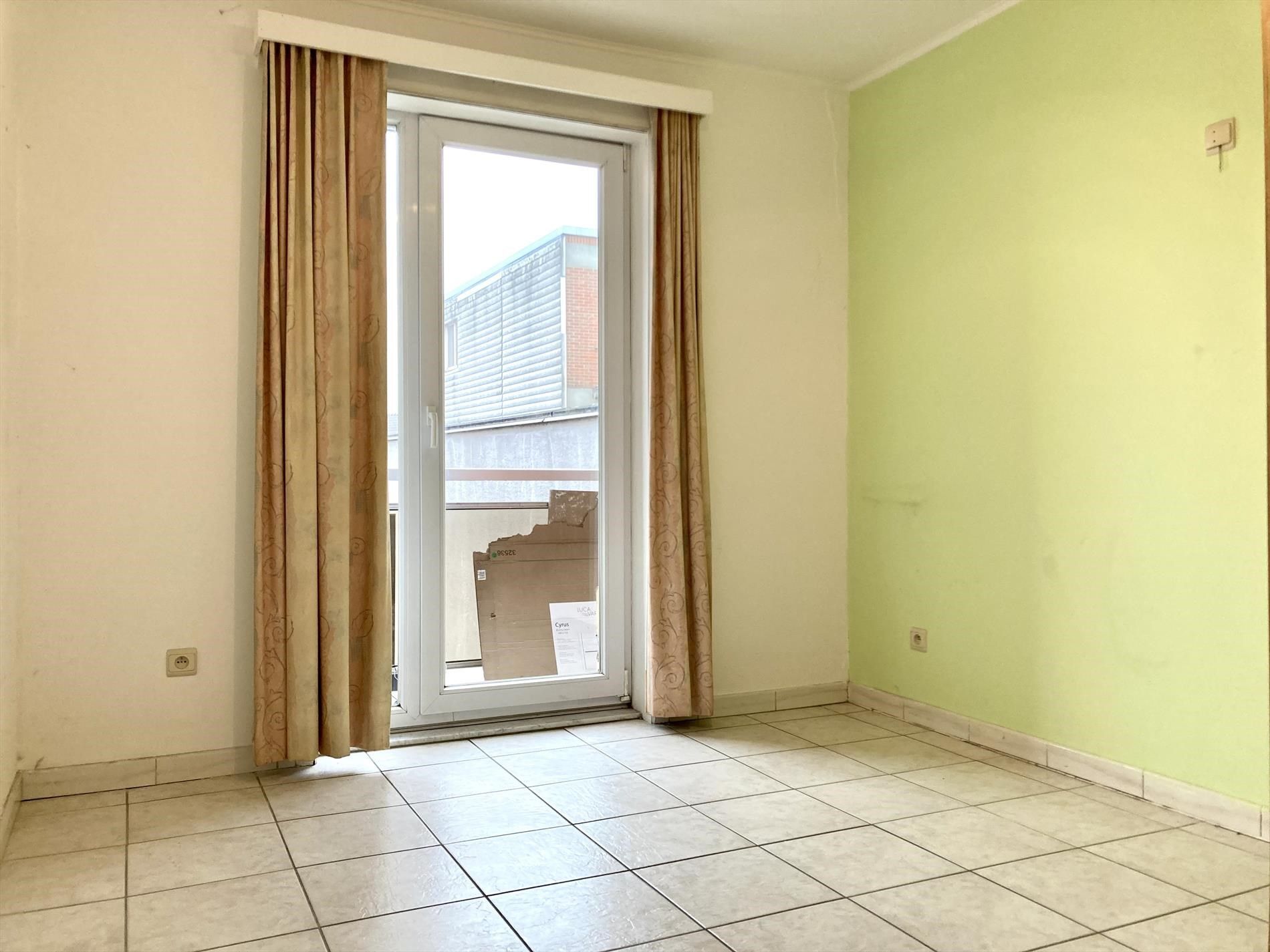 Centraal gelegen appartement met 2 slaapkamers. foto 6