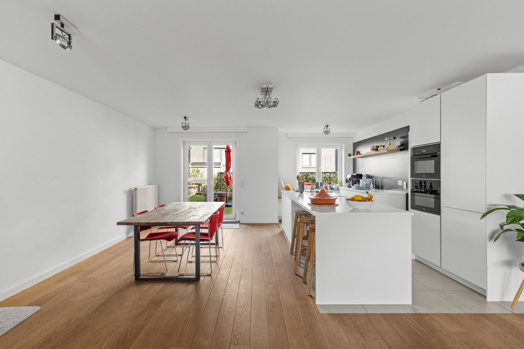 Groot appartement met terras in centrum van Aalter! foto 3