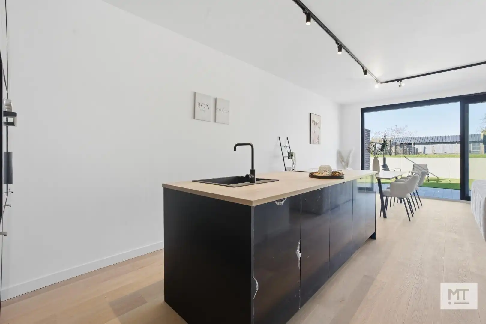 Verrassend ruime nieuwbouwwoningen in het centrum van Beselare foto 5