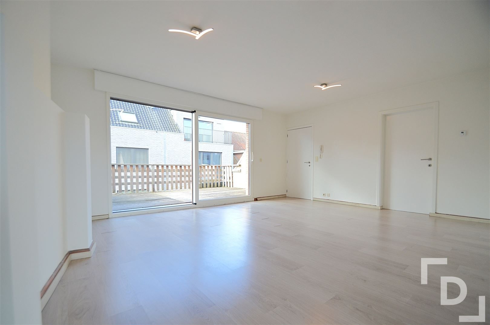 Dakappartement te huur in centrum Poperinge. foto 5