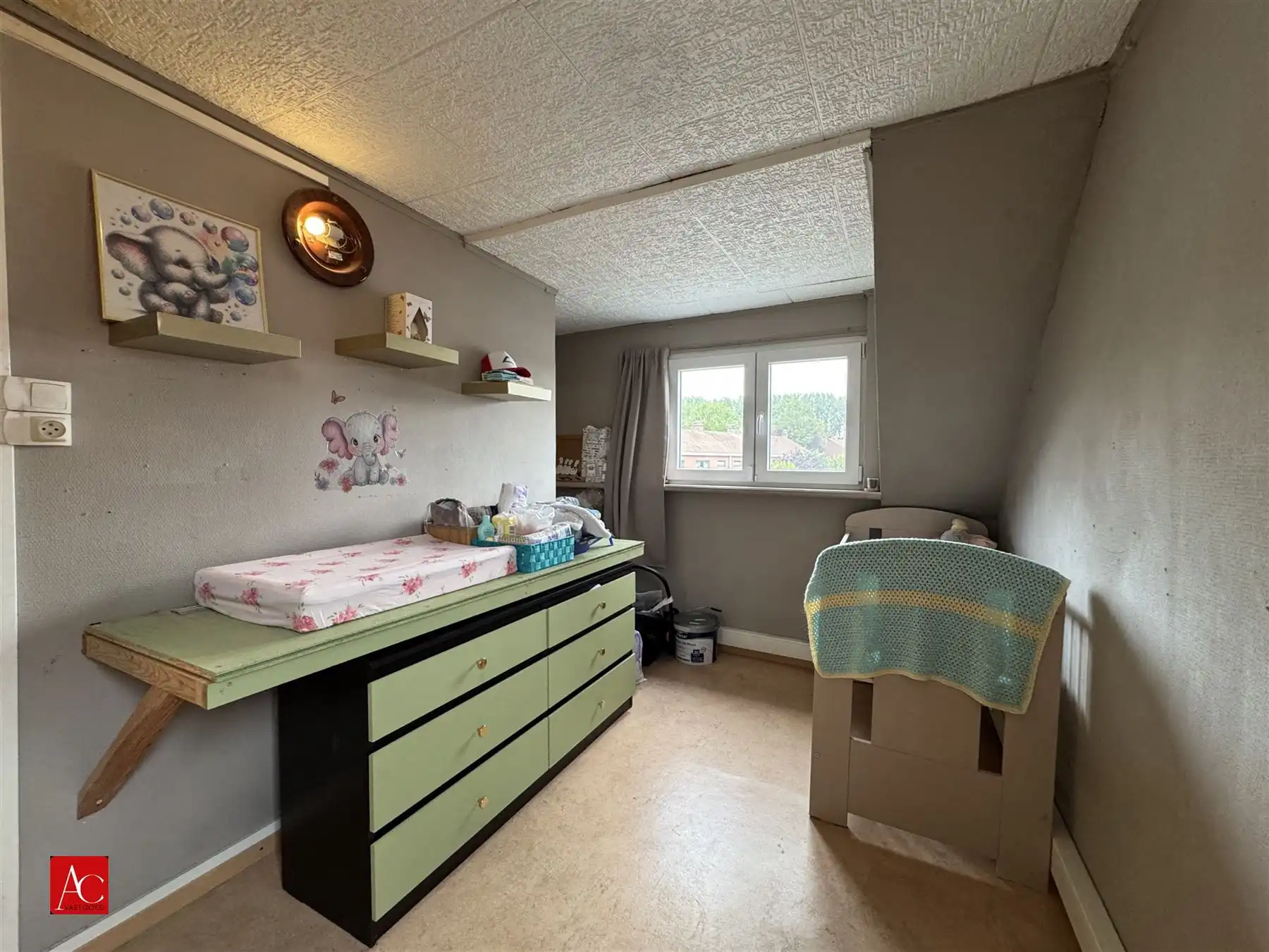 Gezinswoning met 5 slaapkamers en inpandige garage foto 16