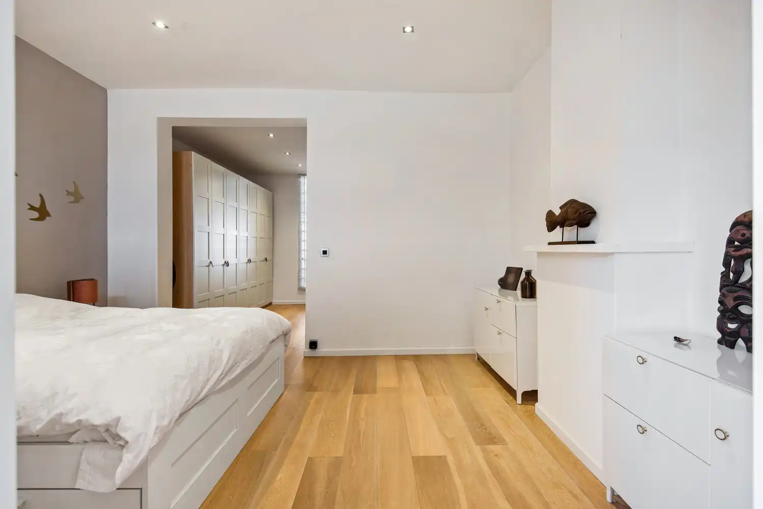 Instapklare woning met gezellige stadstuin foto 18