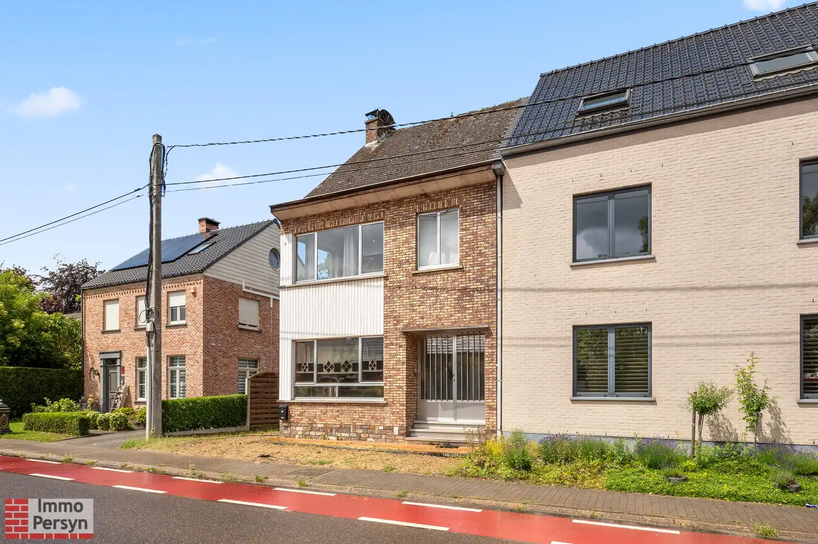 Rustig gelegen halfopen bebouwing met tuin en vlotte verbindingen foto 2