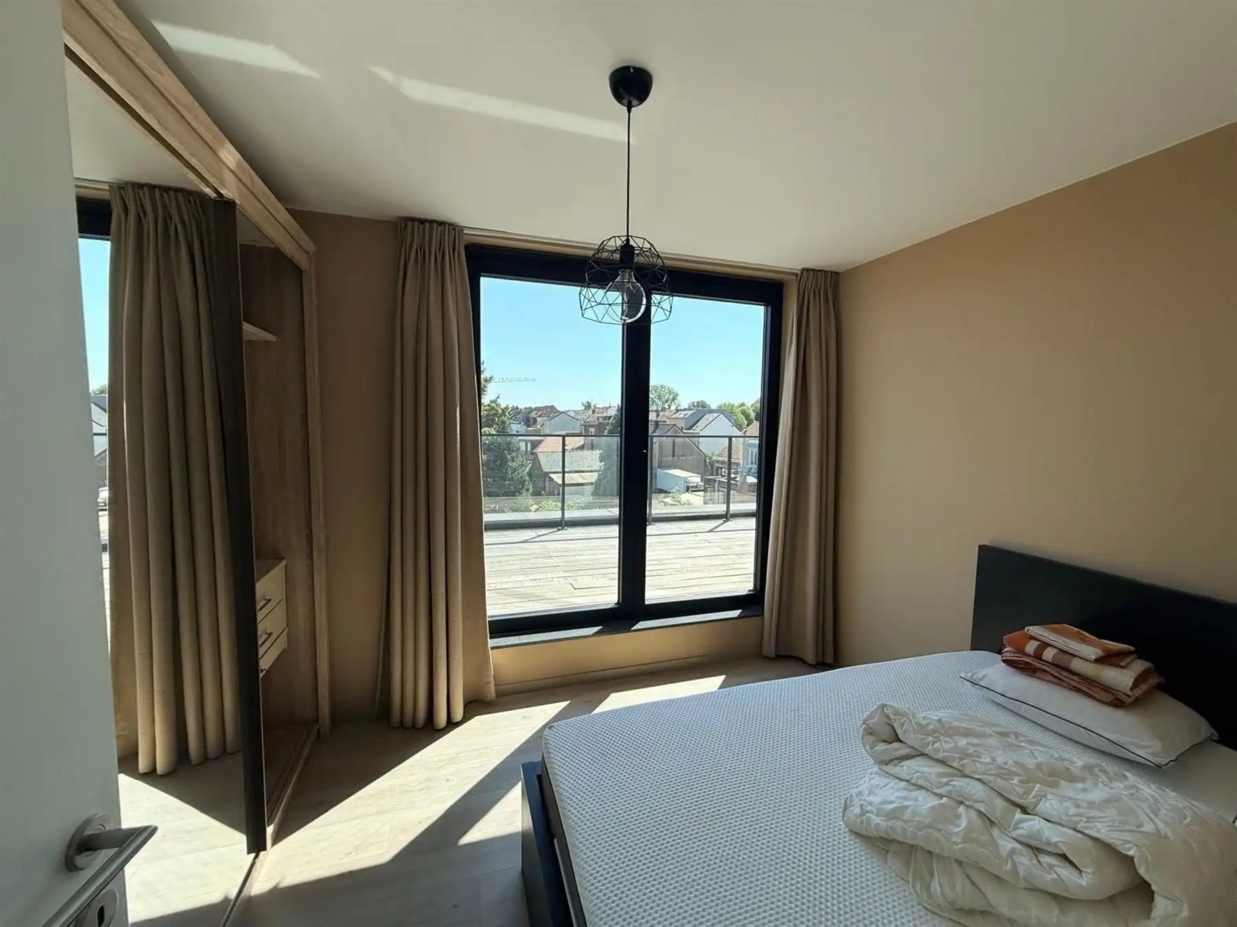 INSTAPKLAAR APPARTEMENT INCLUSIEF ONDERGRONDSE STAANPLAATS foto 12