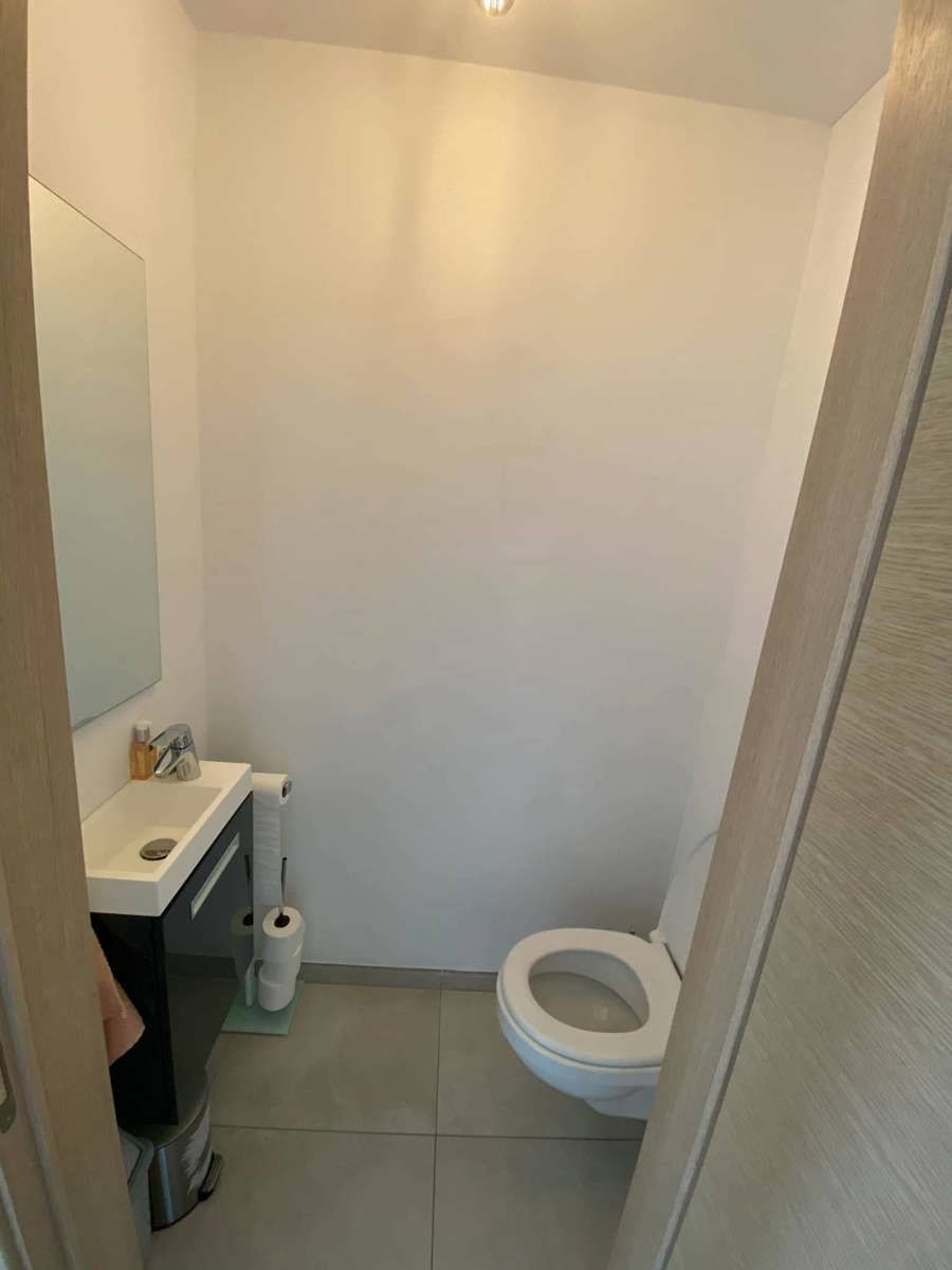 Gunstig gelegen duplex-appartement met staanplaats foto 12
