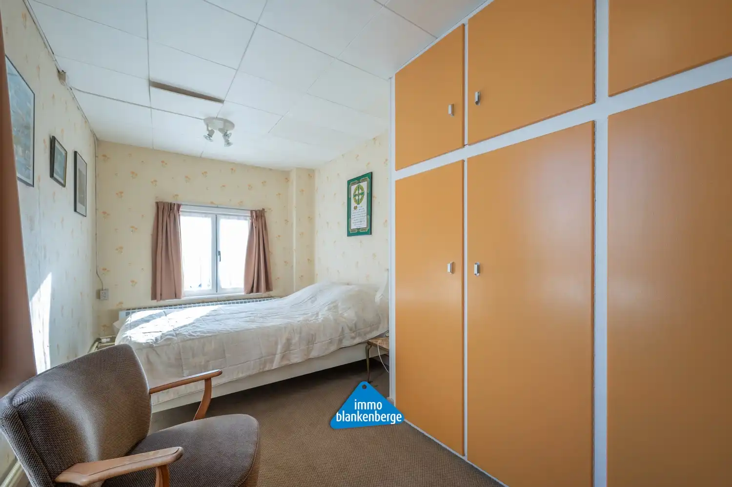 Grote gezinswoning met tuin en 7 slaapkamers nabij centrum en zee foto 17