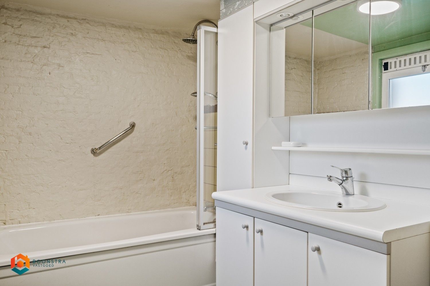 Authentieke woning met 4 slpkrs, loft en magazijn te O-L-V-Waver foto 15