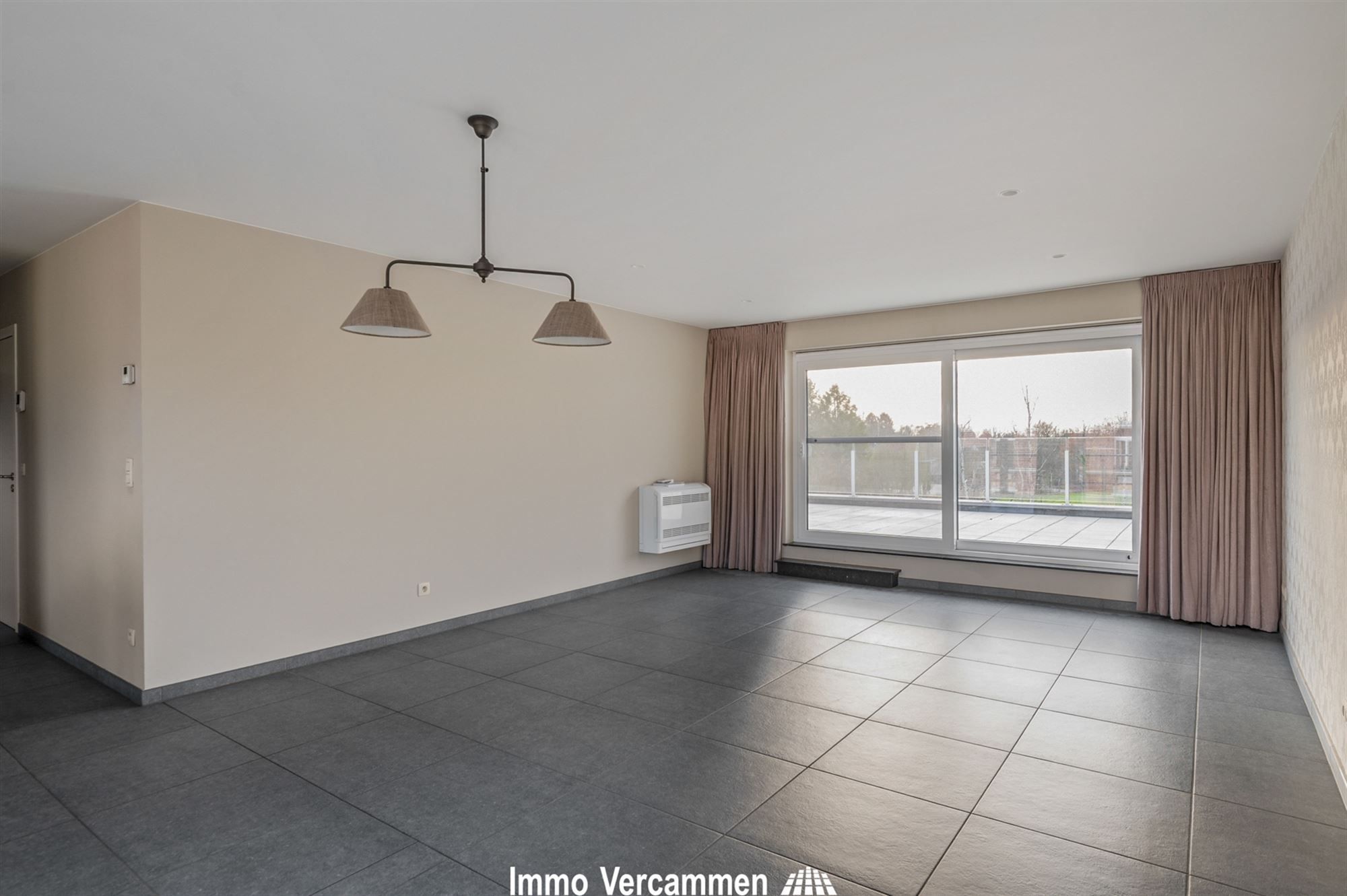 Knap dakappartement met ruim terras te Sint-Katelijne-Waver foto 2