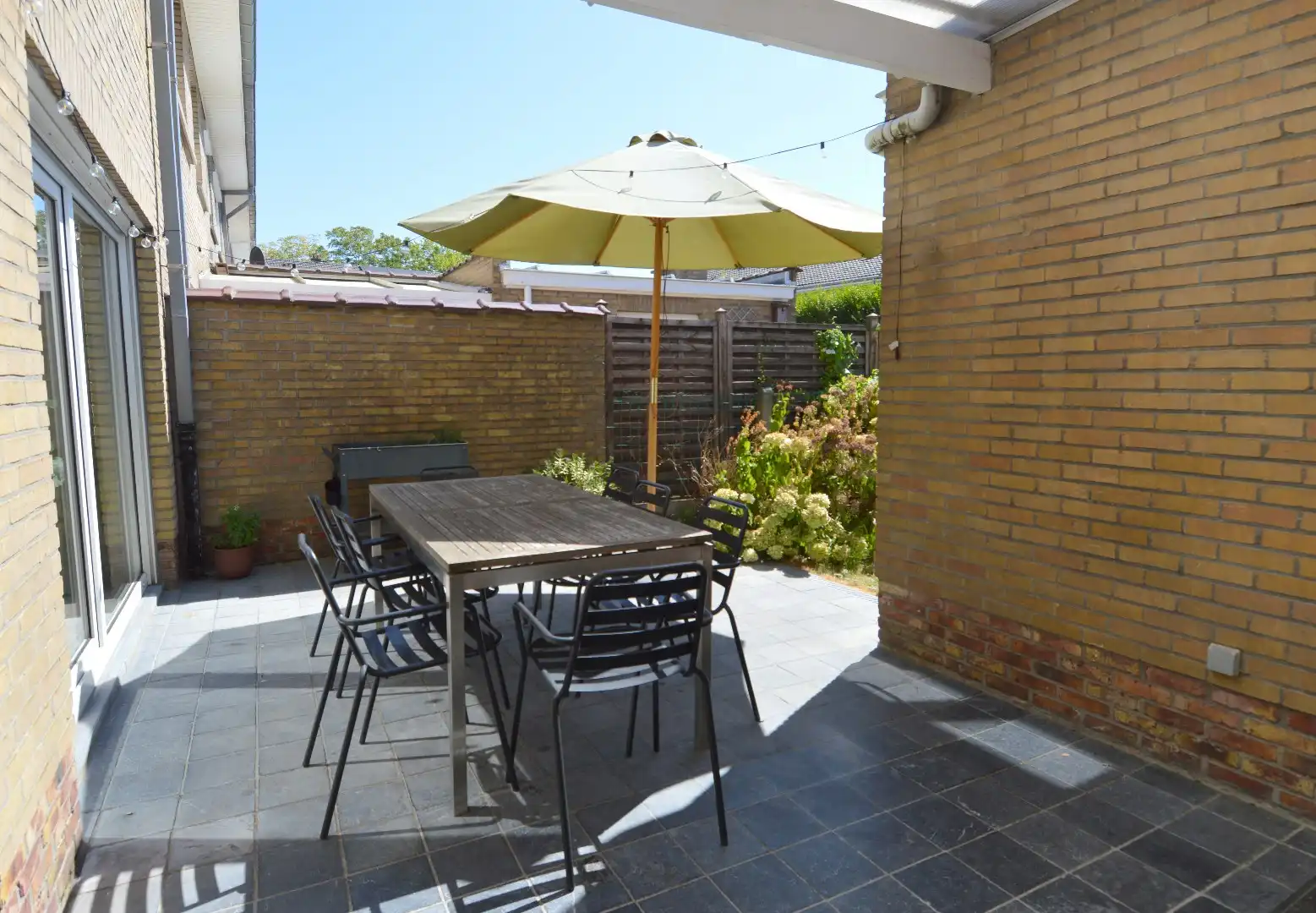 Gerenoveerde woning met 3 slaapkamers en zuidgerichte tuin te Kortrijk foto 15