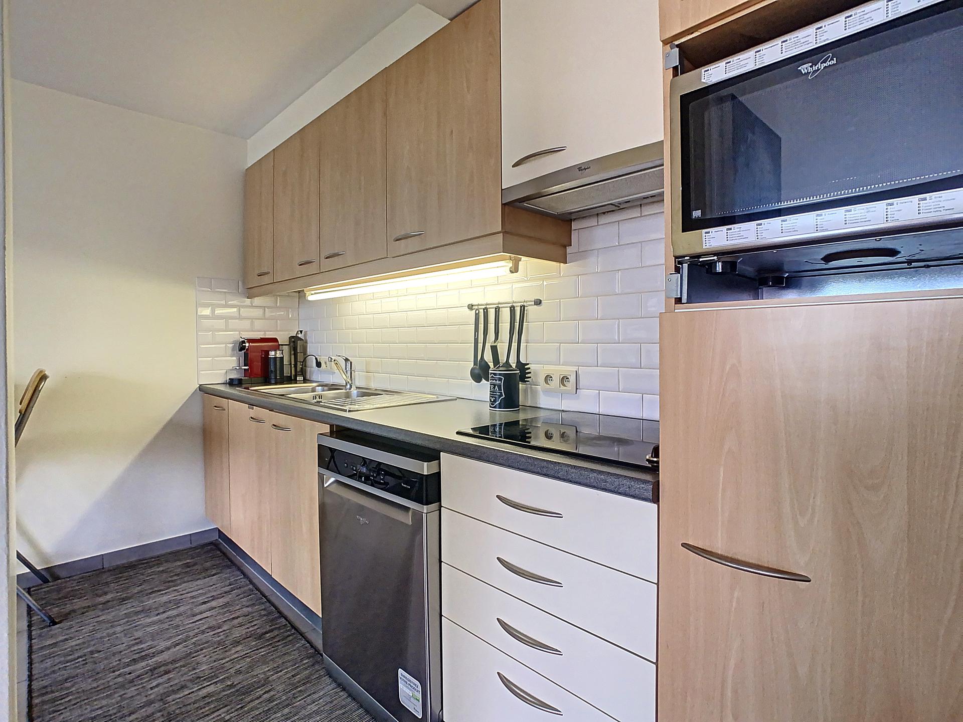 Duplex-penthouse met 3 slaapkamers en terras in Evere foto 6