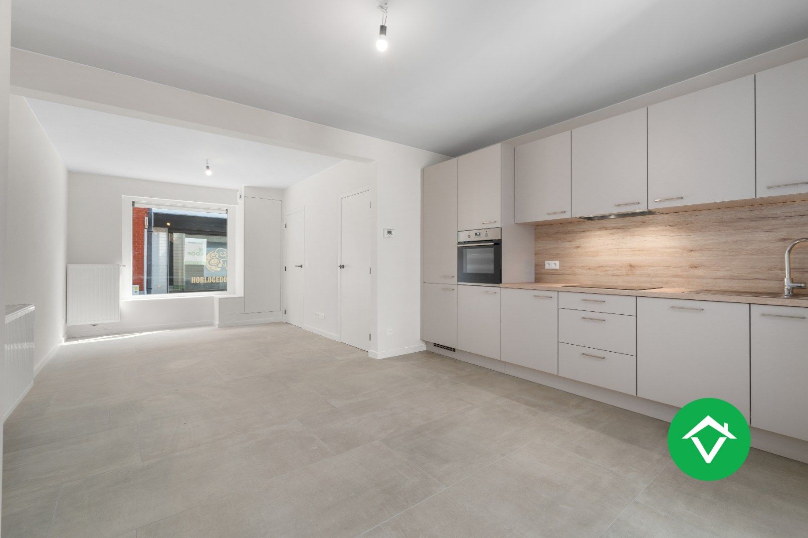 Instapklare rijwoning in hartje Gistel – gerenoveerd in 2025 foto 7