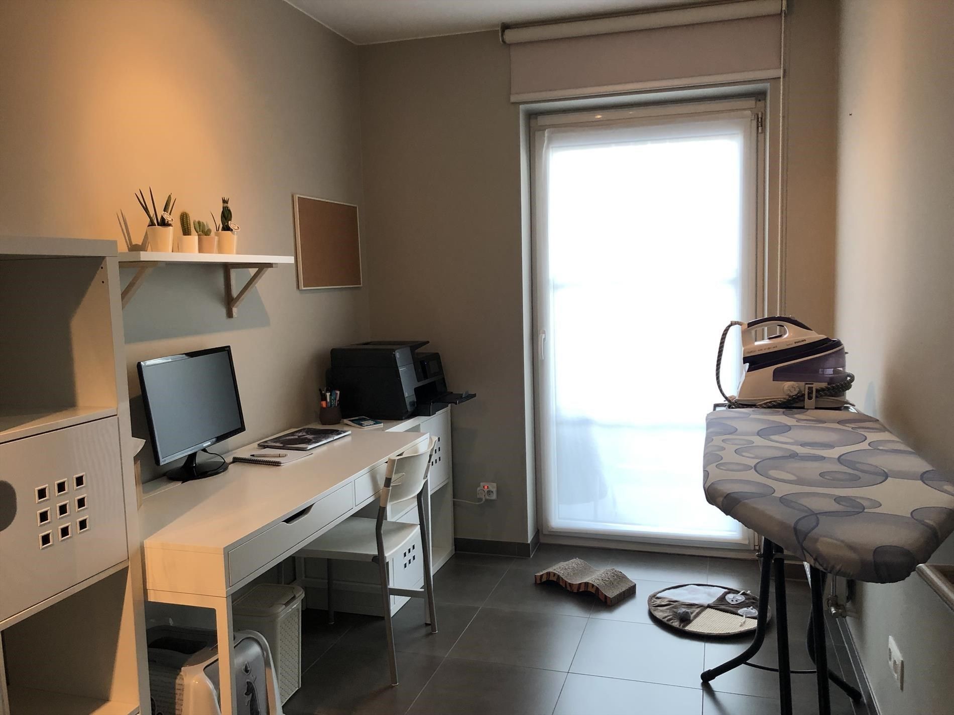 Zeer mooi ingericht appartement met 2 slaapkamers, terras en garagebox. foto 12