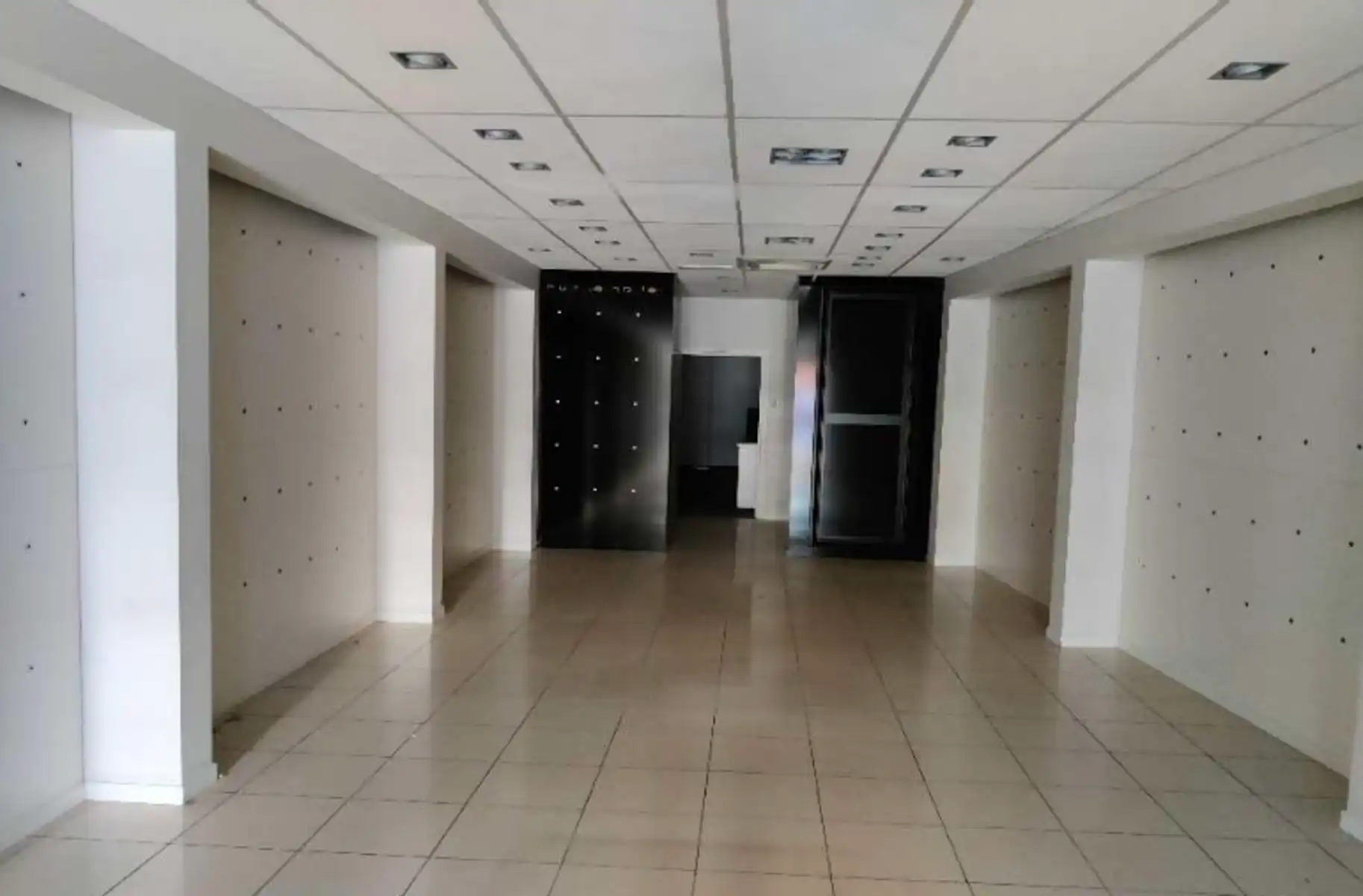 Instapklaar Handelspand op Toplocatie in de Nieuwstraat foto 4