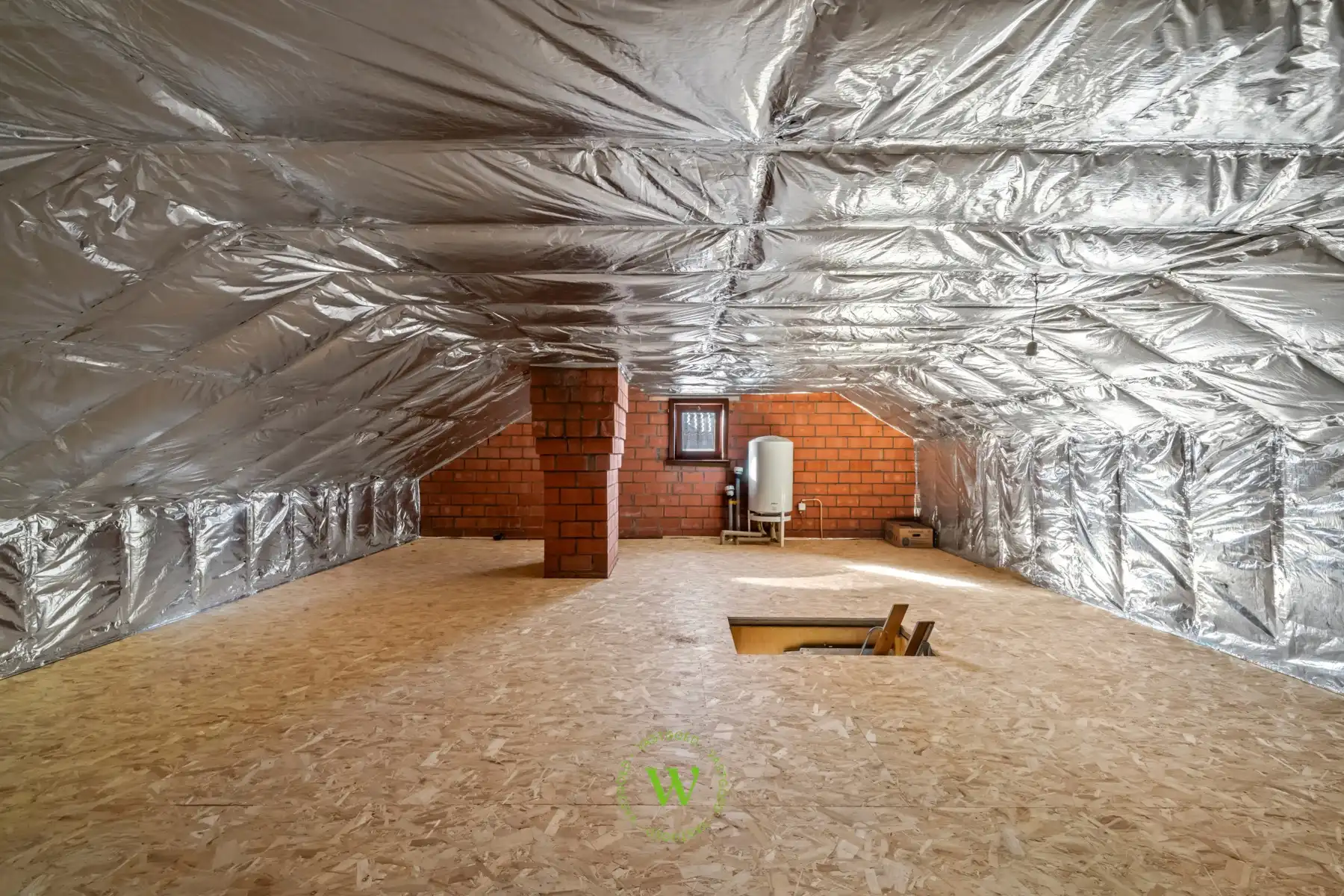 Ruime woning met kangoeroemogelijkheid in Sint-Michiels foto 22