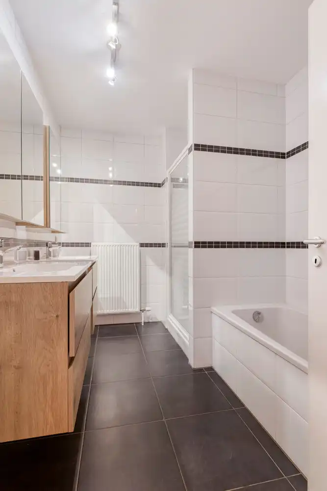 Instapklaar APP met 2 slks, 2 terrassen en P aan Park Spoor Noord! foto 15