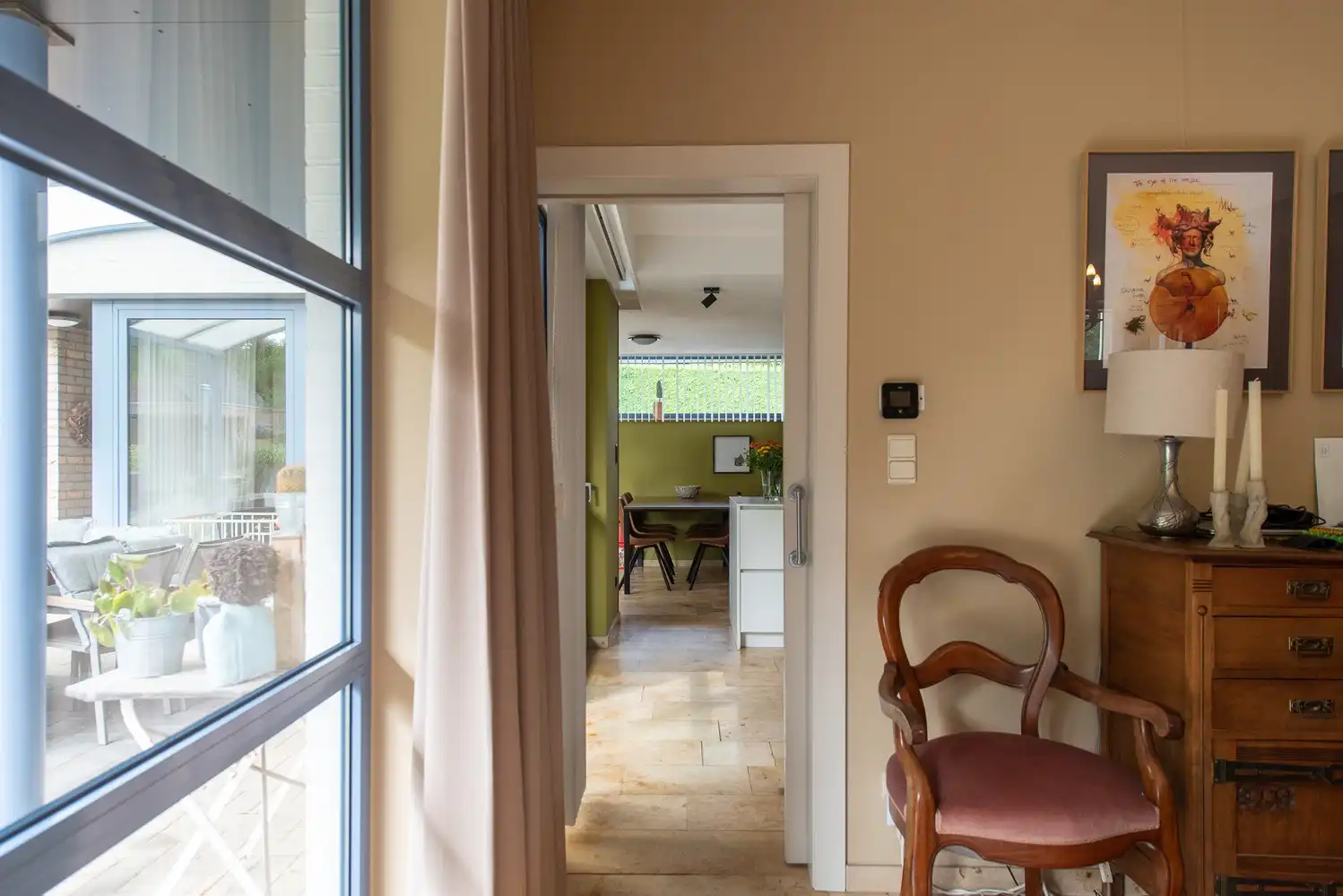 Moderne villa  met zwembad op toplocatie in Genk - instapklaar en future-proof foto 11