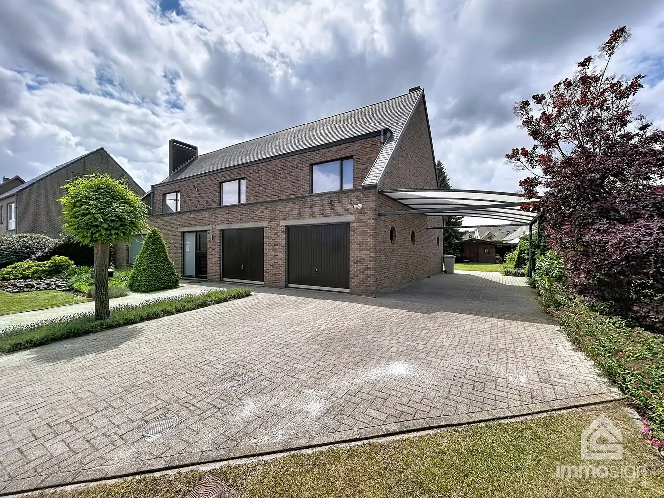Statige woning met drie slaapkamers op prachtig perceel te Lozen! foto 56
