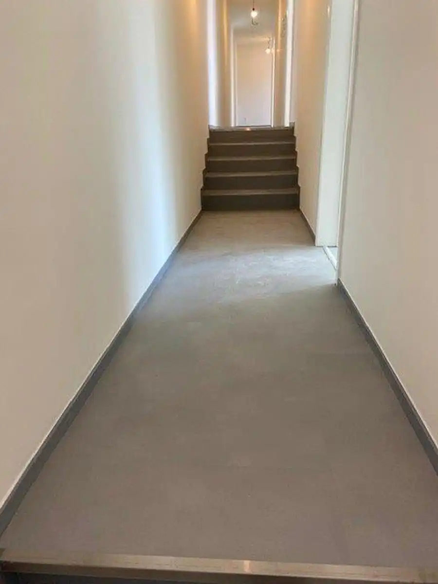 Instapklaar kantoor 100 m² te huur in Asse foto 3