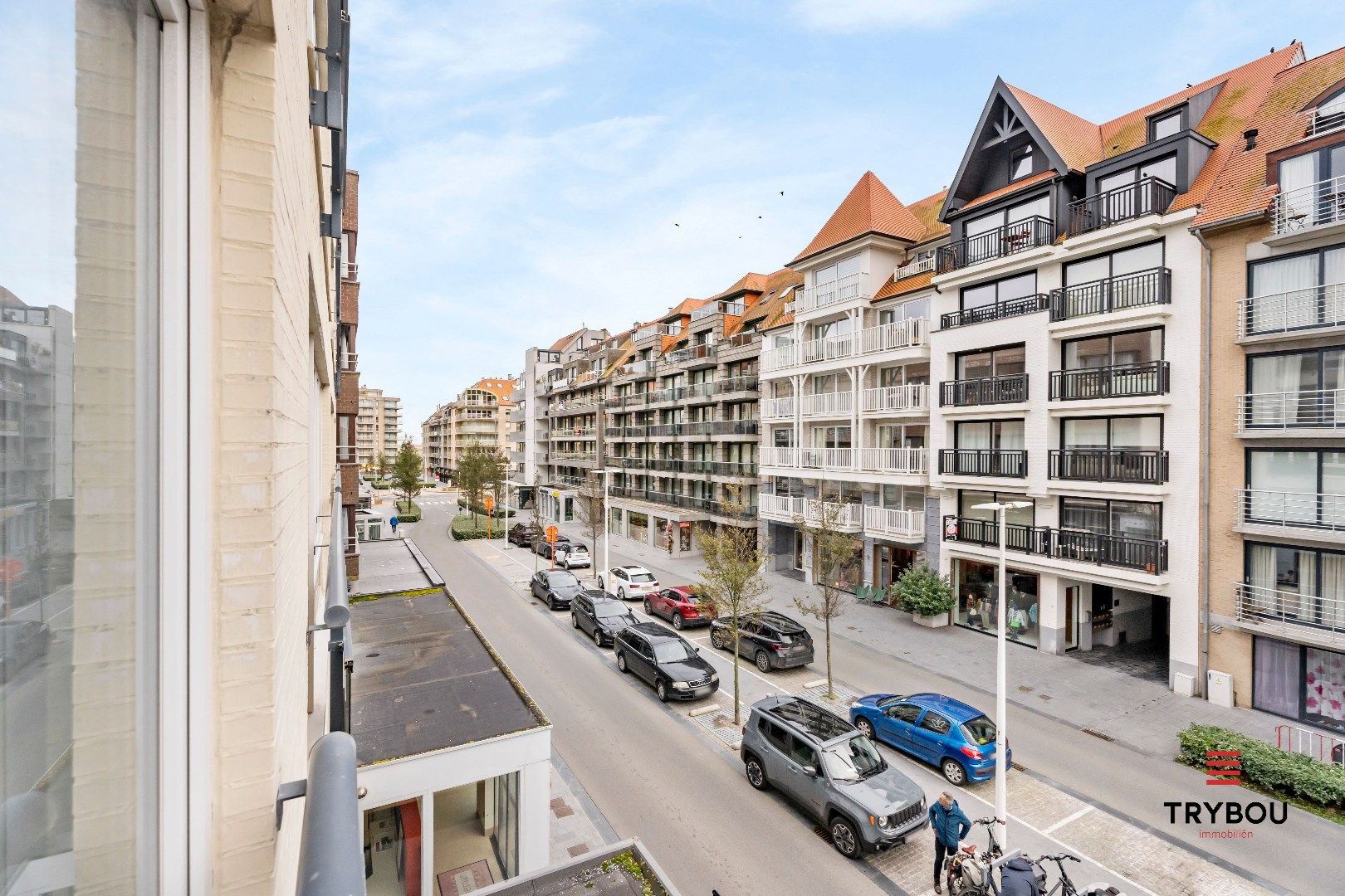 Uitstekend gelegen, zongericht appartement met 2 slaapkamers foto 9