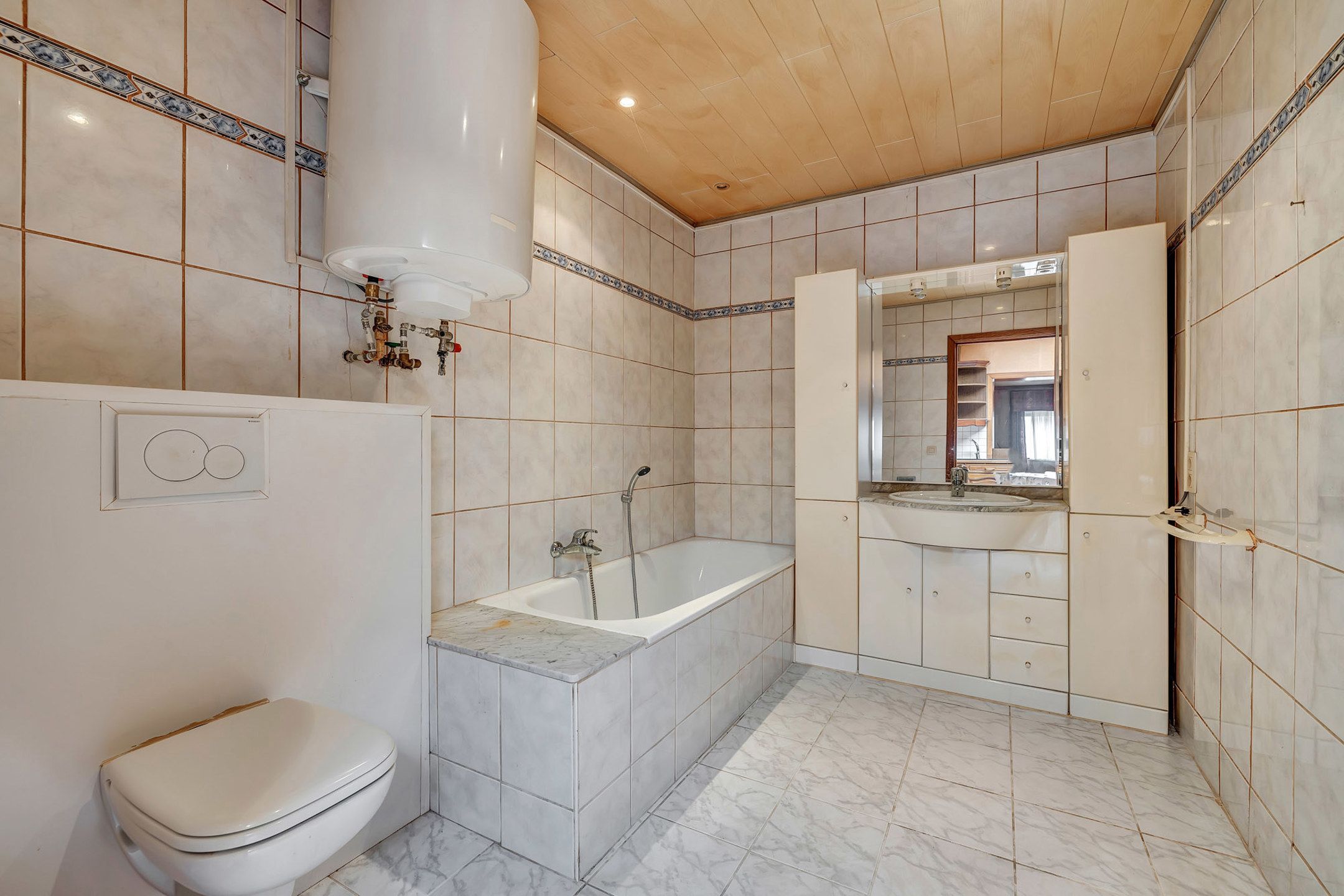 Te renoveren woning op toplocatie in het centrum van Aalst foto 7