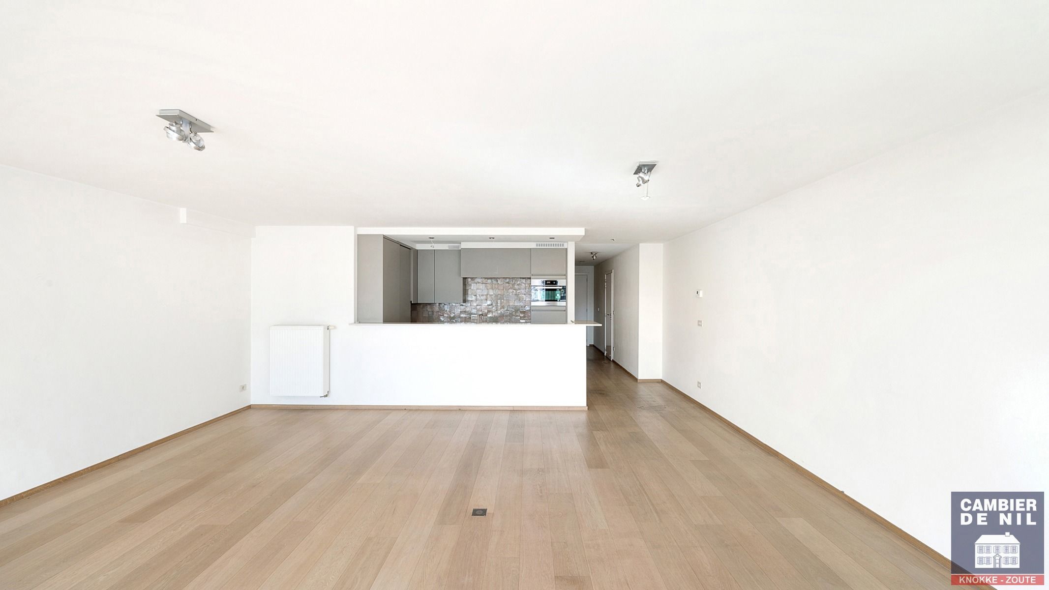 Zee, zon en zicht! 2-slaapkamerappartement met zijdelings zeezicht en open zicht in hartje Knokke foto 13