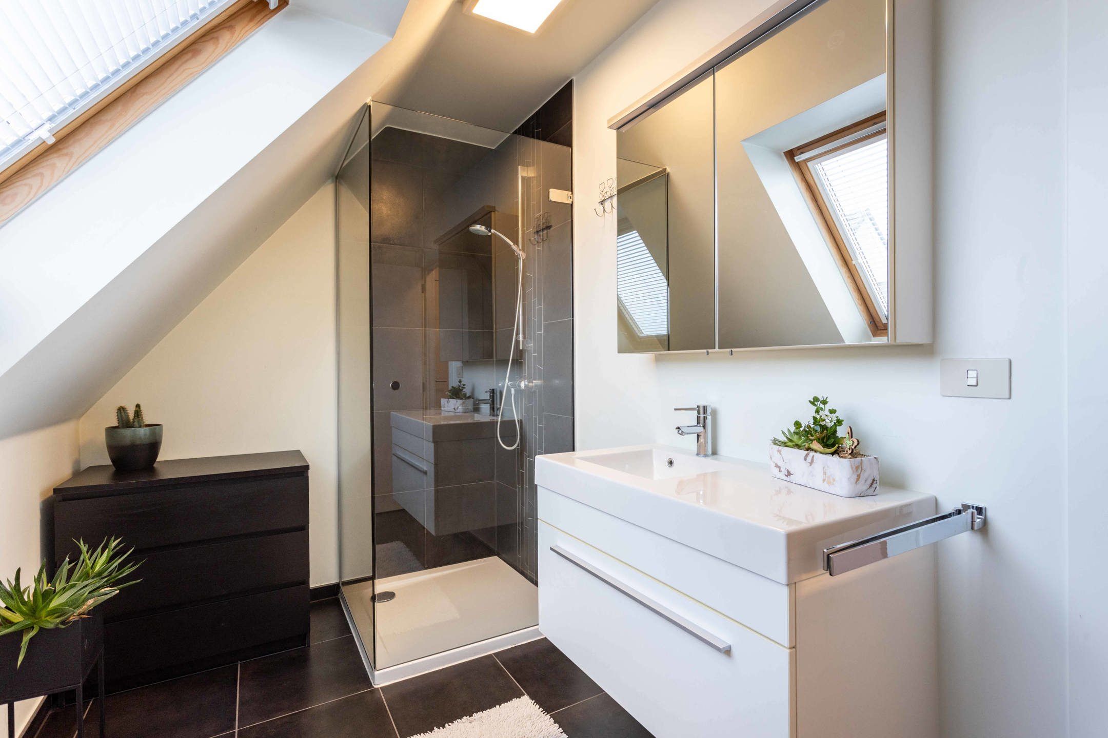 Ruim appartement 163 m² + 2 staanplaatsen & terras foto 12