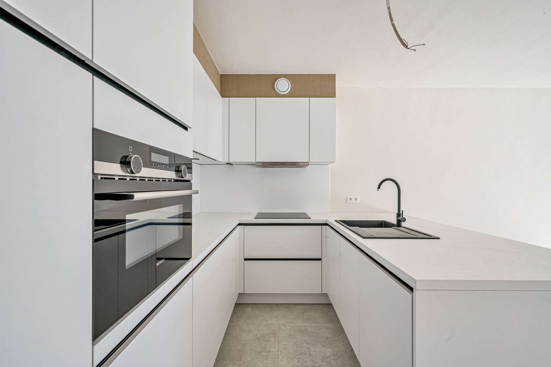 Gelijkvloers appartement met één slaapkamer foto 4