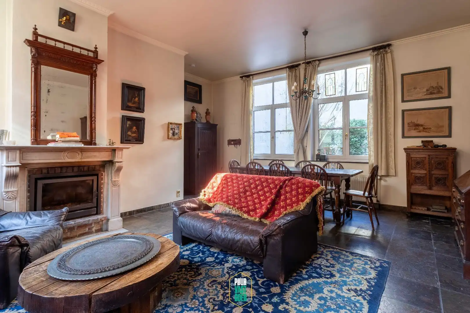 Te huur voor korte duur – Karaktervolle historische woning in hartje Brugge foto 3